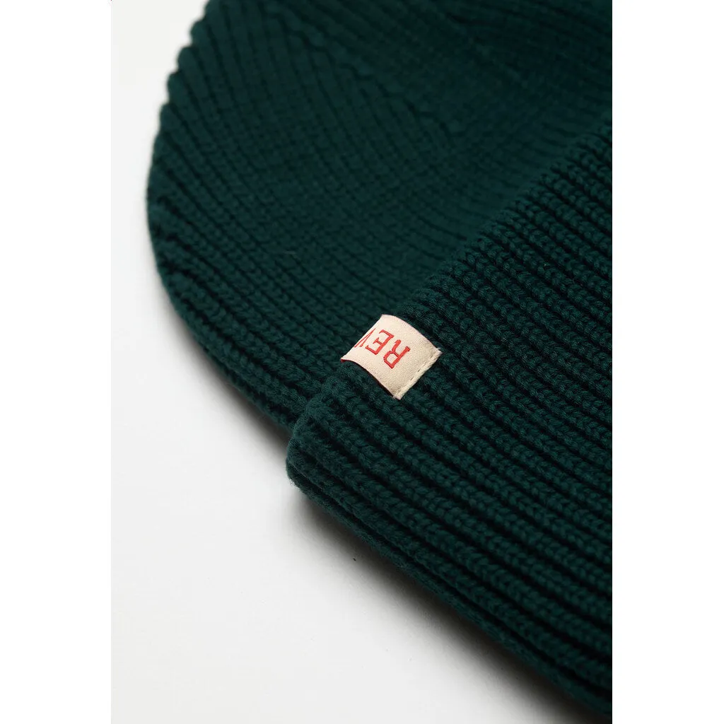 Big Fold Up Beanie / 9320 - Darkgreen sold by Revolution product image thumbnail 5
