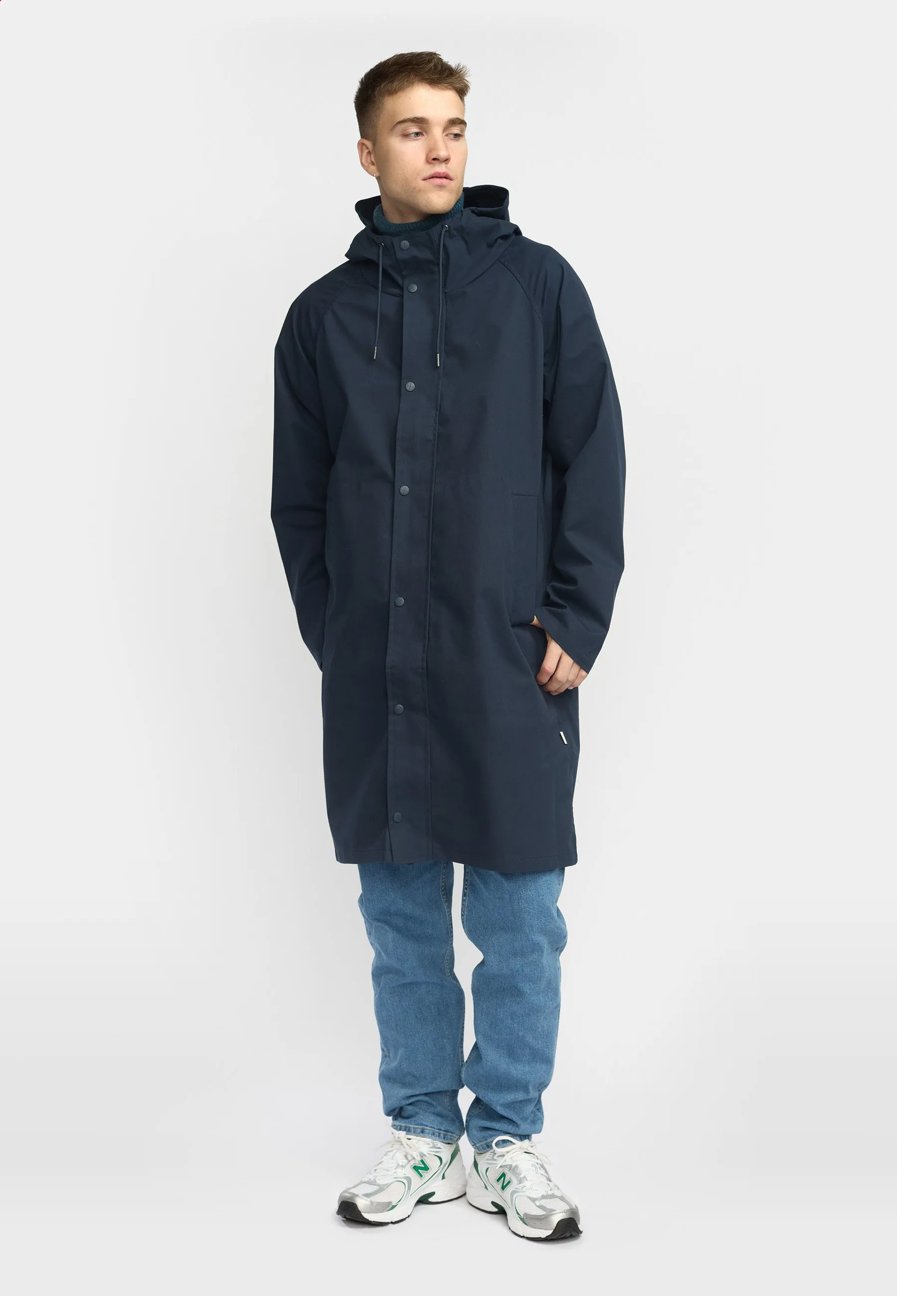 Allyear Jacket / 7759 - Navy sold by Revolution