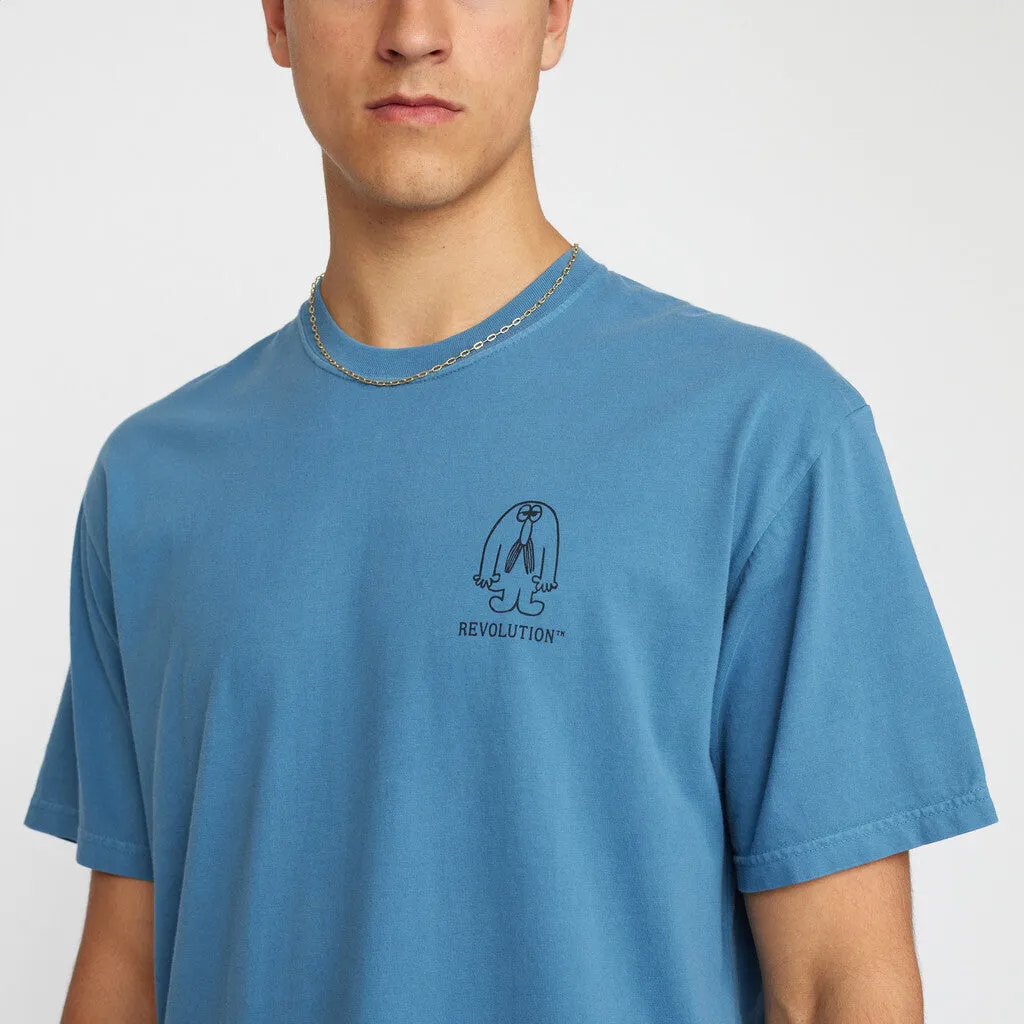 Loose T-shirt / 1372 MON - Blue sold by Revolution product image thumbnail 5