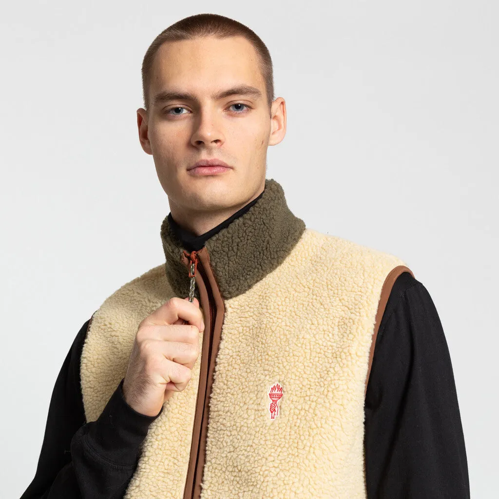 Teddy Vest / 7716 - Offwhite sold by Revolution product image thumbnail 3