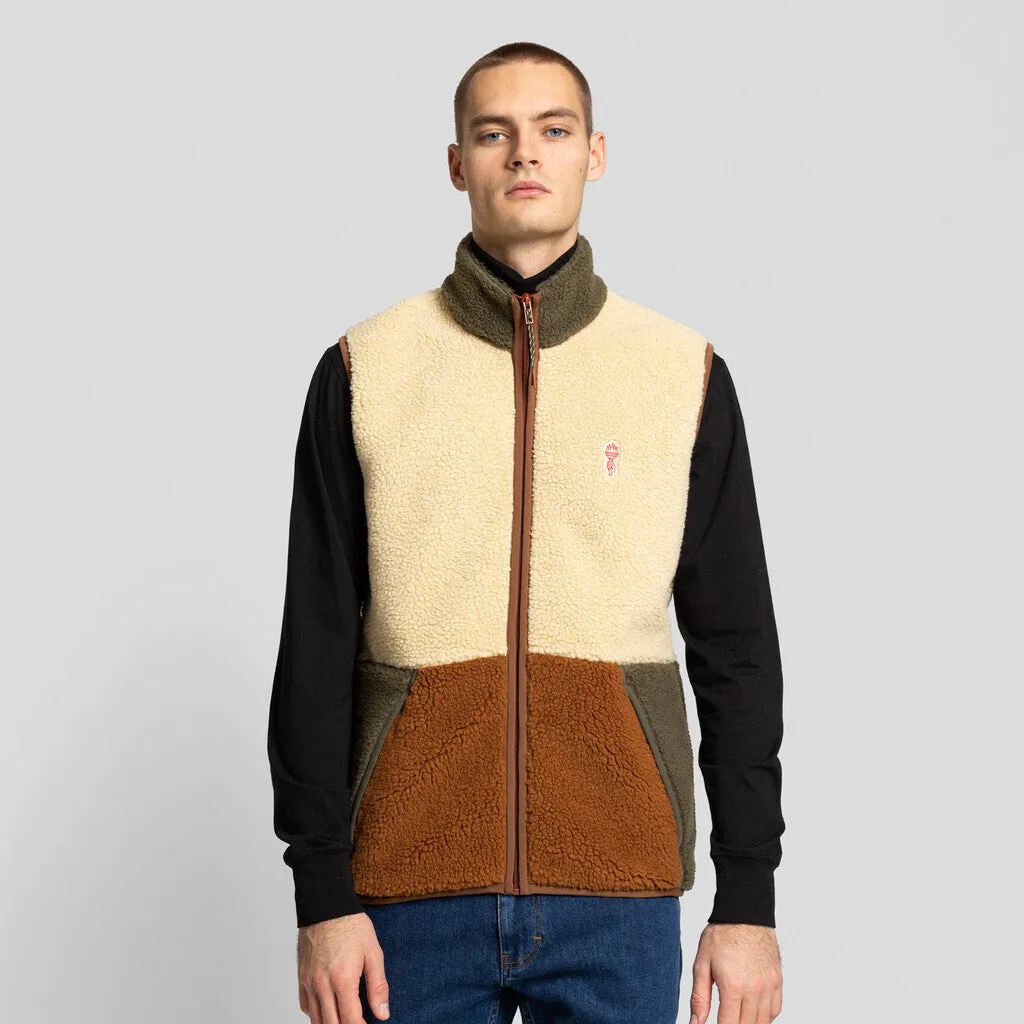 Teddy Vest / 7716 - Offwhite sold by Revolution product image thumbnail 2