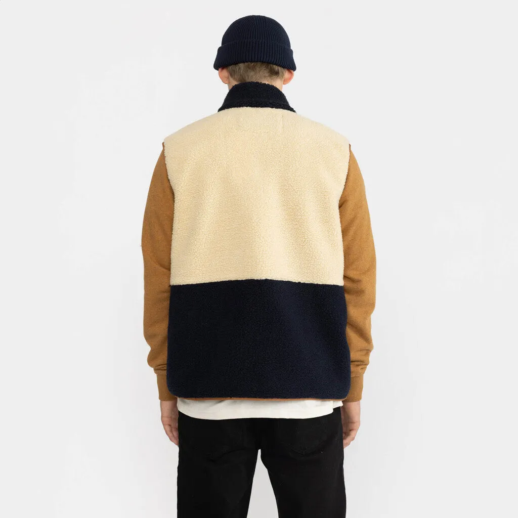 Teddy Vest / 7716 - Dustblue sold by Revolution product image thumbnail 2