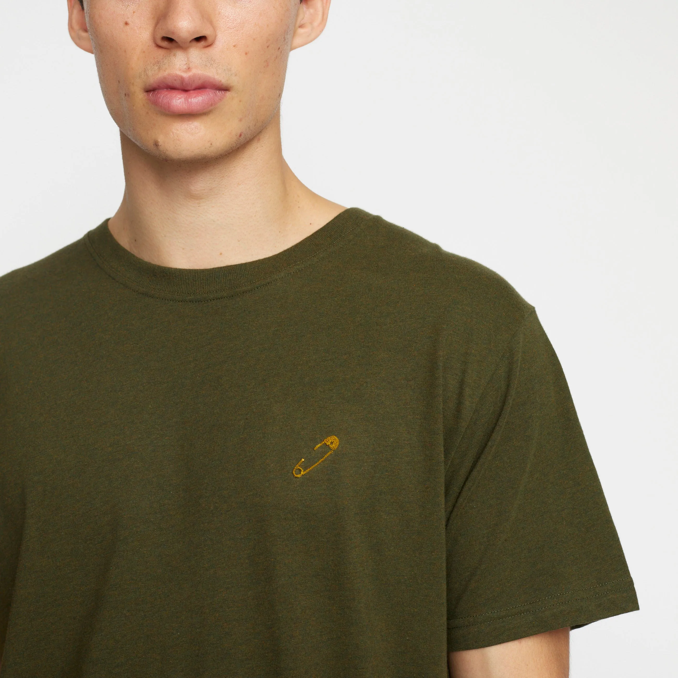 Application T-Shirt / 1379 SAF - Army-melange sold by Revolution