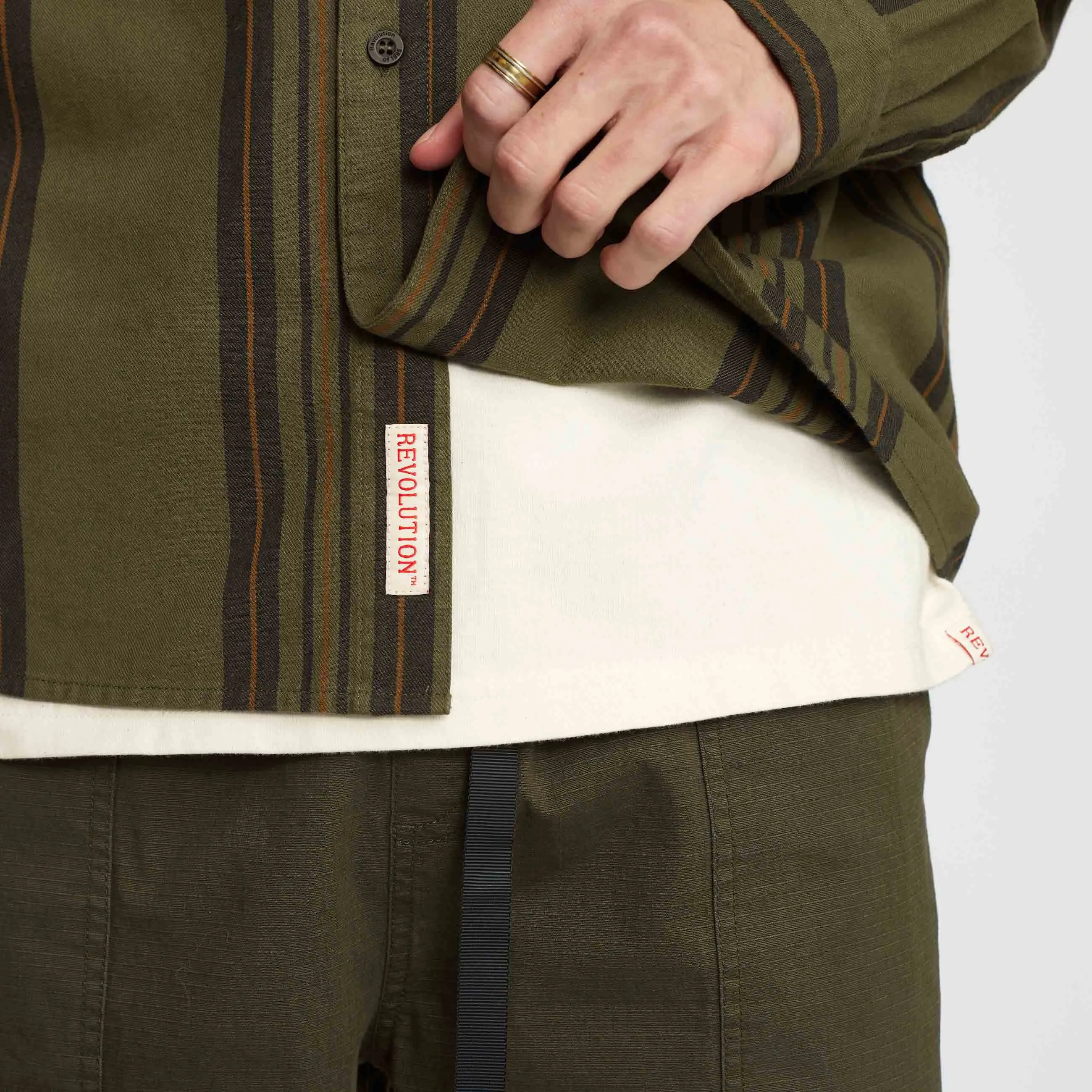 Loose Shirt / 3131 - Army sold by Revolution product image thumbnail 5