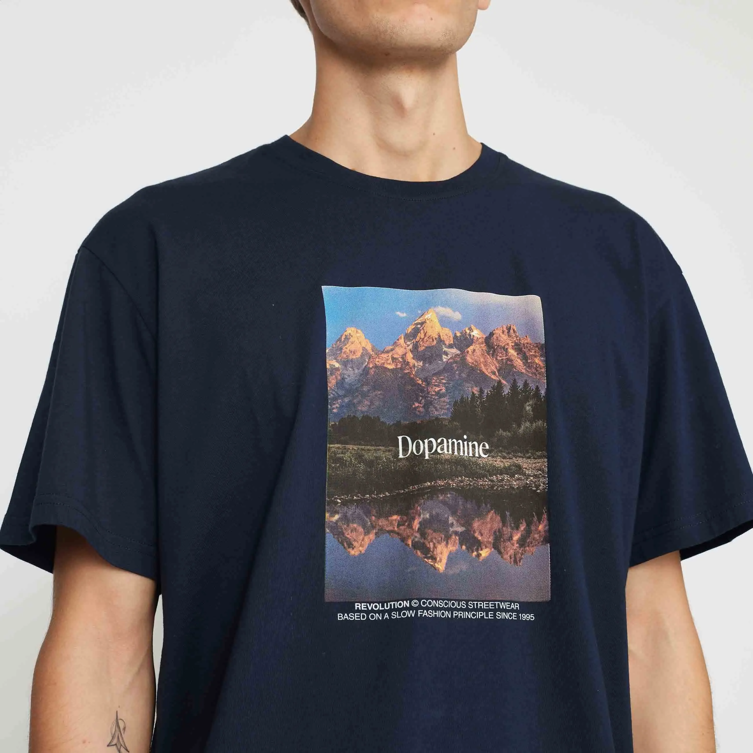 Printed T-shirt / 1382 DOP - Navy sold by Revolution product image thumbnail 5
