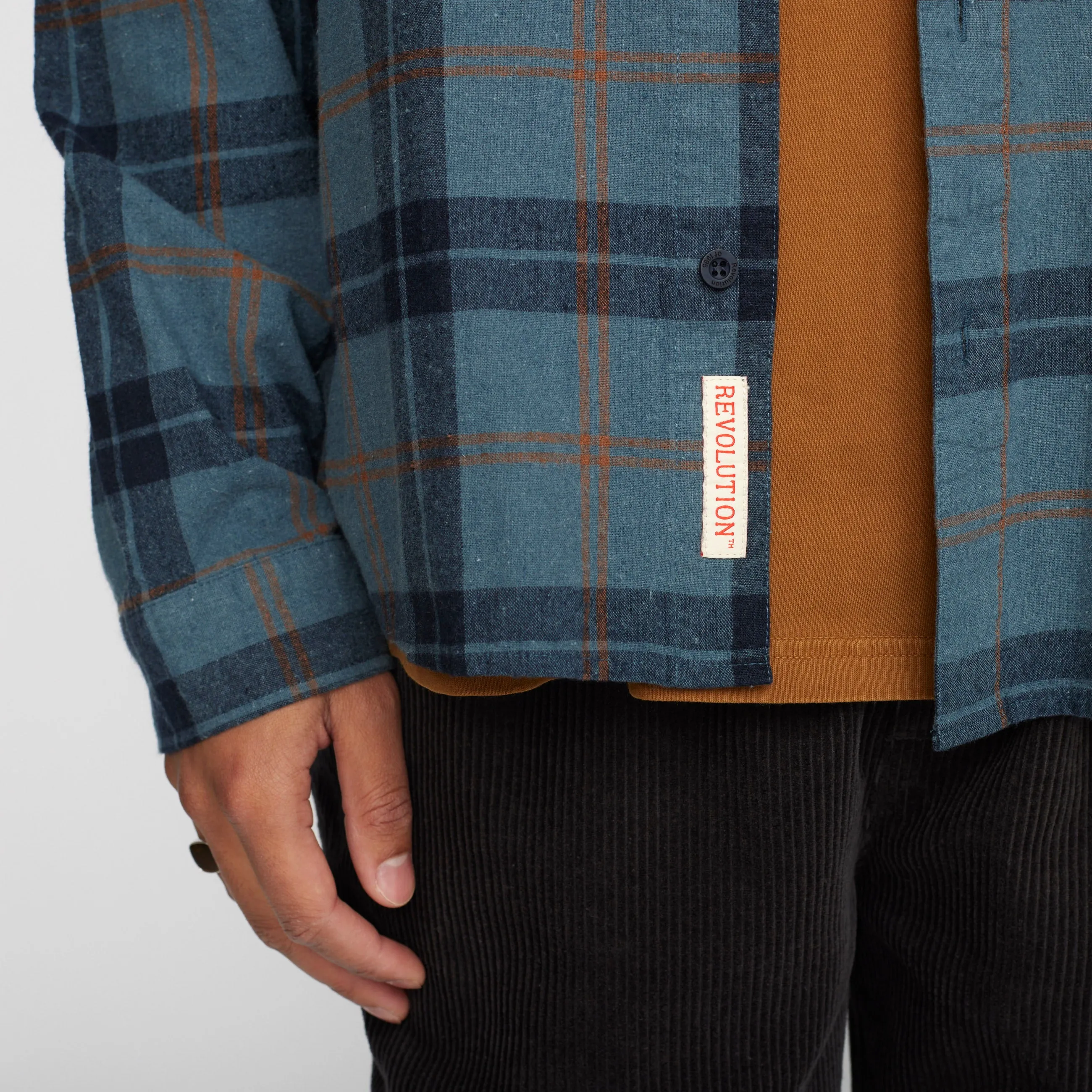 Loose Shirt / 3128 - Blue sold by Revolution product image thumbnail 4