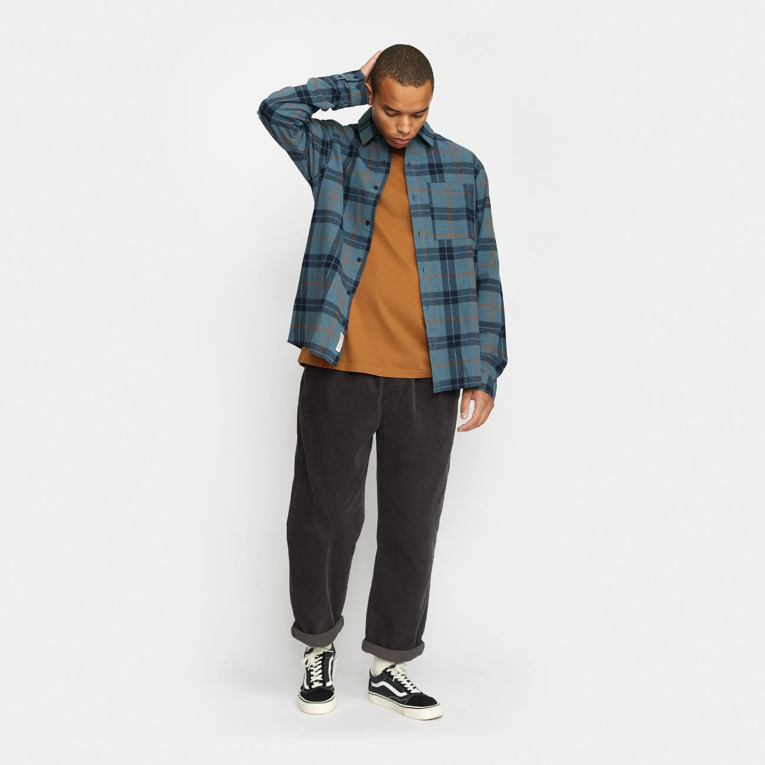 Loose Shirt / 3128 - Blue sold by Revolution product image thumbnail 2