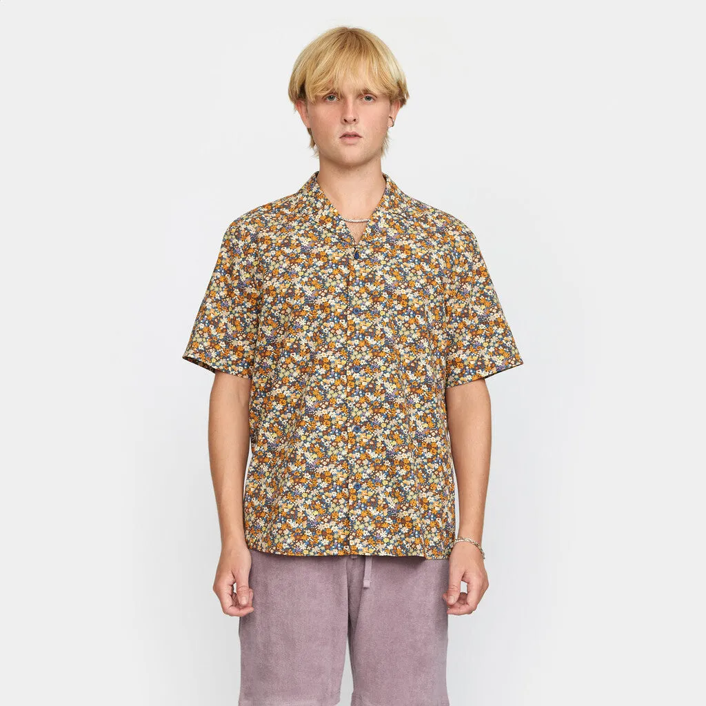 Short-sleeved Cuban Shirt / 3112 - Orange sold by Revolution