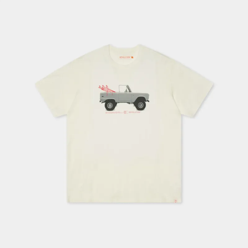 Loose t-shirt / 1371 JEE - Offwhite sold by Revolution