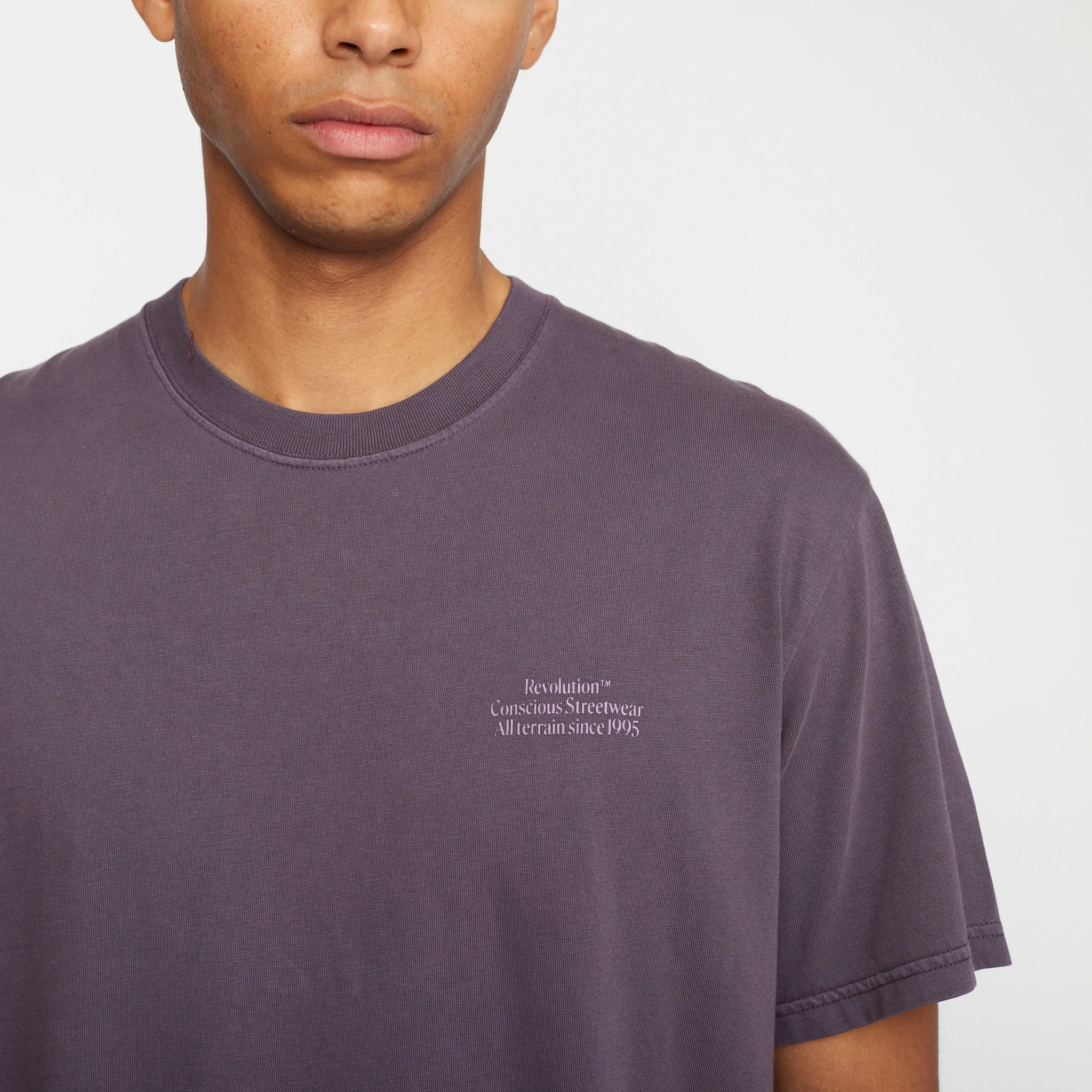 Printed T-shirt / 1376 CHA - Darkpurple sold by Revolution