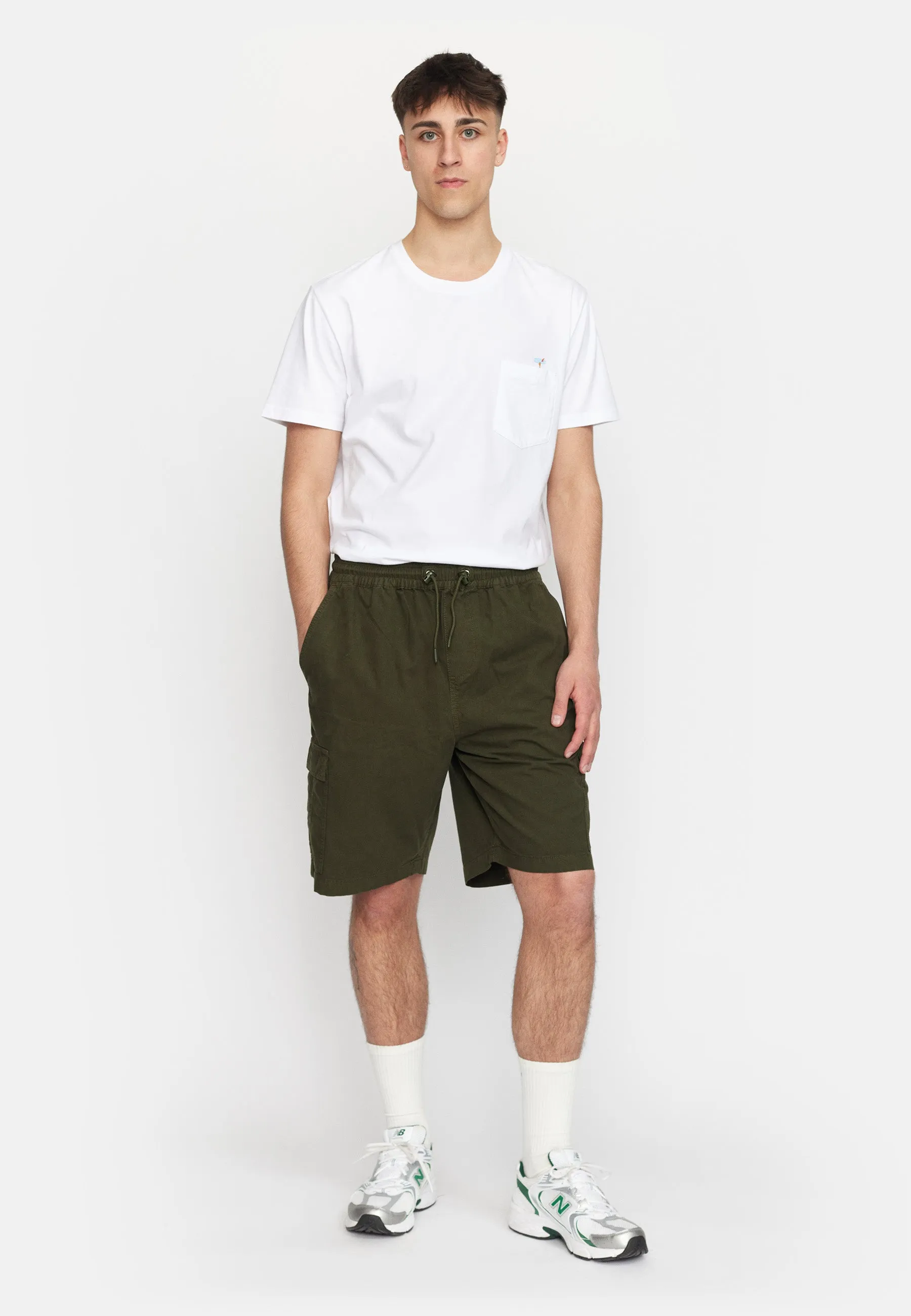 Loose Cargo Shorts / 4060 - Army sold by Revolution product image thumbnail 3