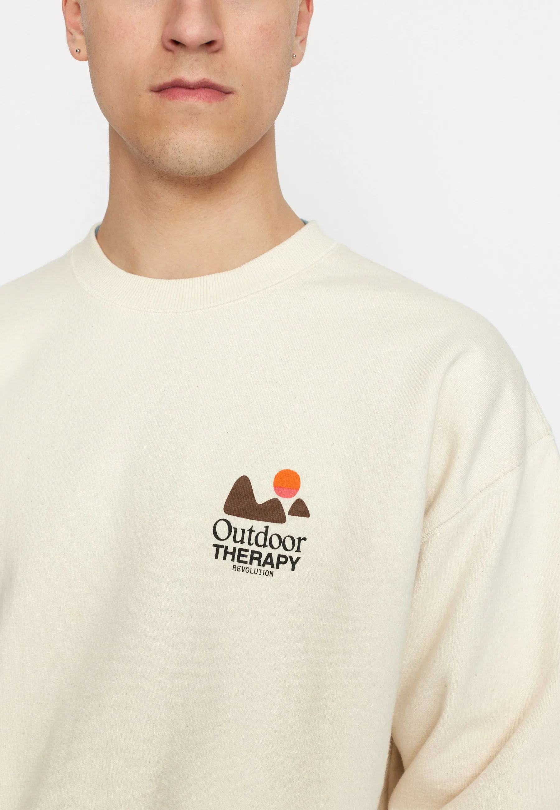 Printed Crewneck / 2786 THE - Offwhite sold by Revolution