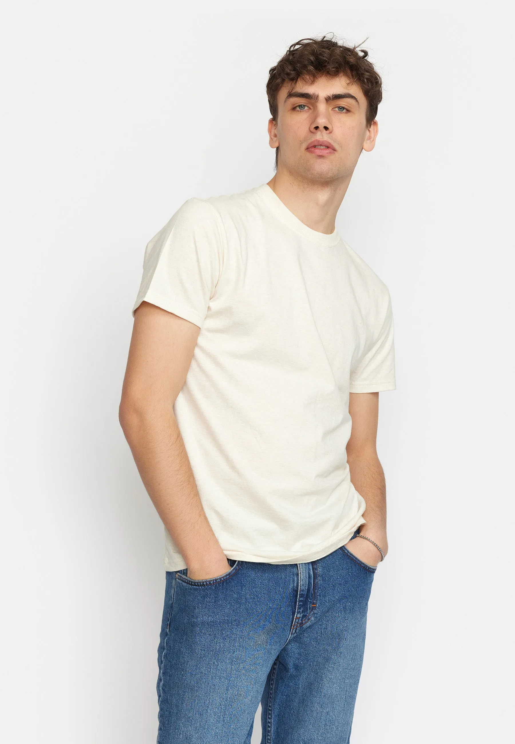 Regular T-shirt / 1051 - Offwhite sold by Revolution product image thumbnail 2