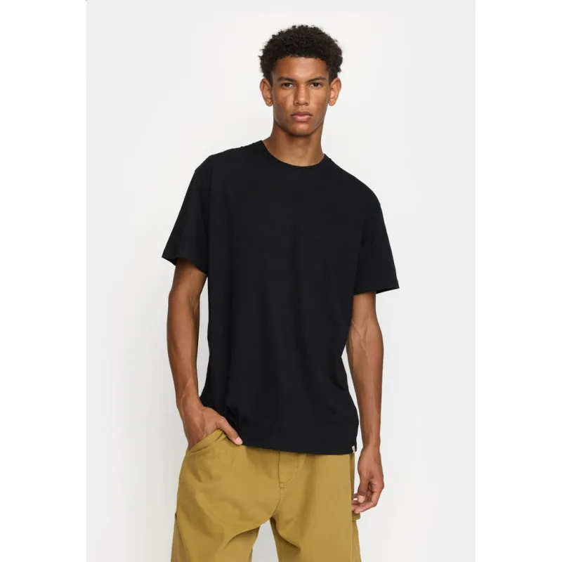 Loose T-shirt / 1398 - Black sold by Revolution