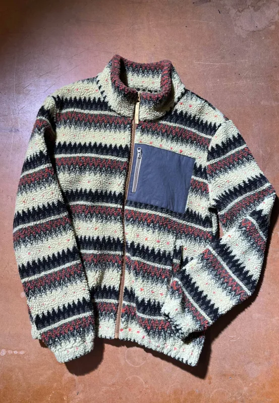 Printed Fleece / V 7707 - Army sold by Revolution