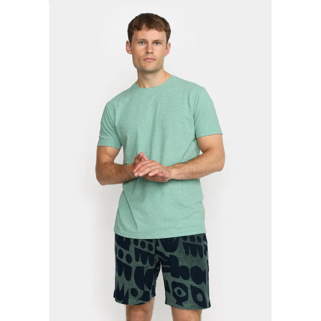 Regular T-shirt / 1051 - Green sold by Revolution