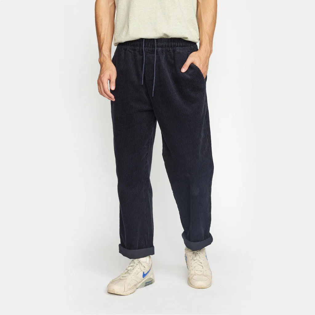 Casual Trousers / 5874 - Navy sold by Revolution