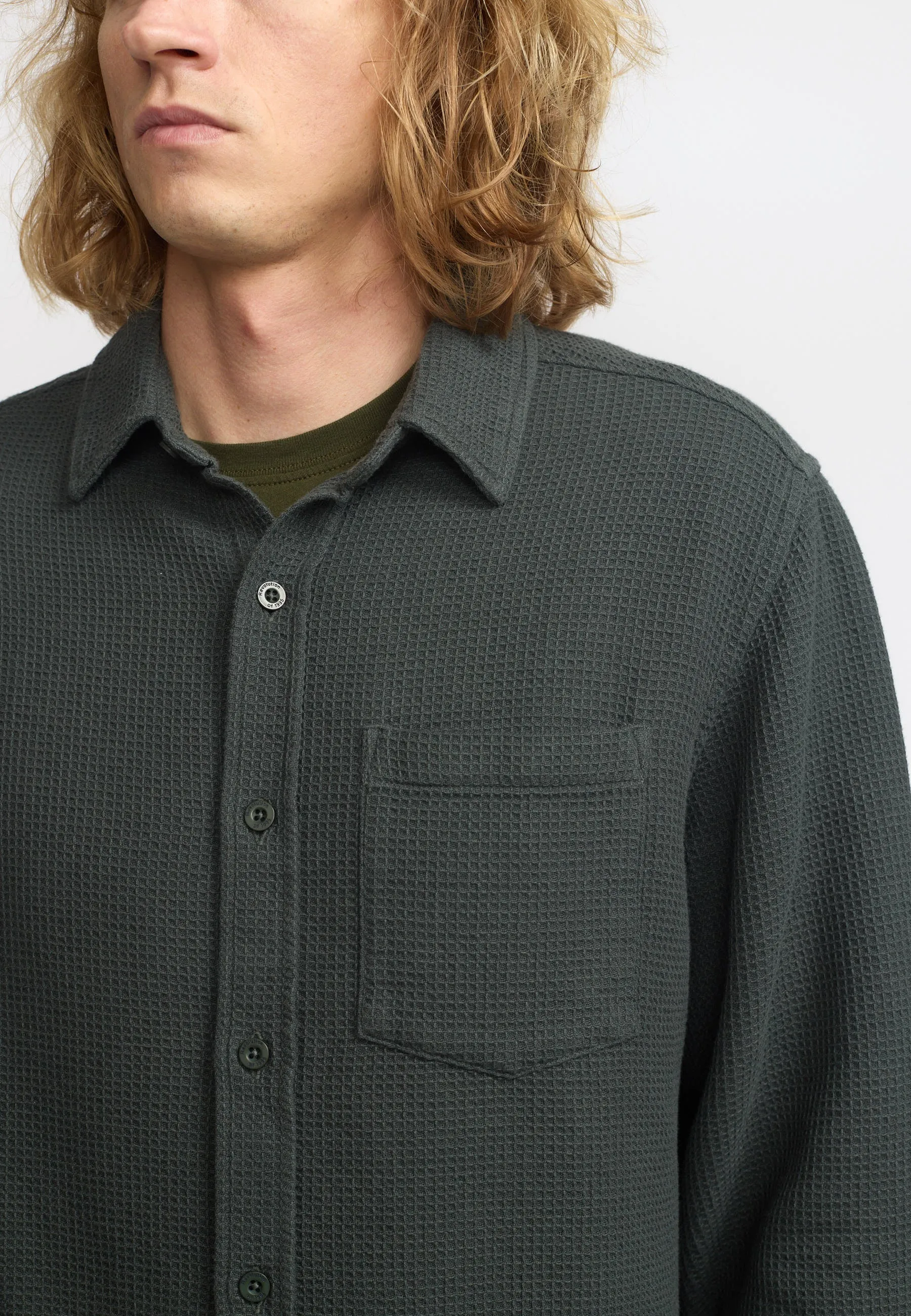 Loose Shirt / 3187 - Darkgrey sold by Revolution product image thumbnail 4