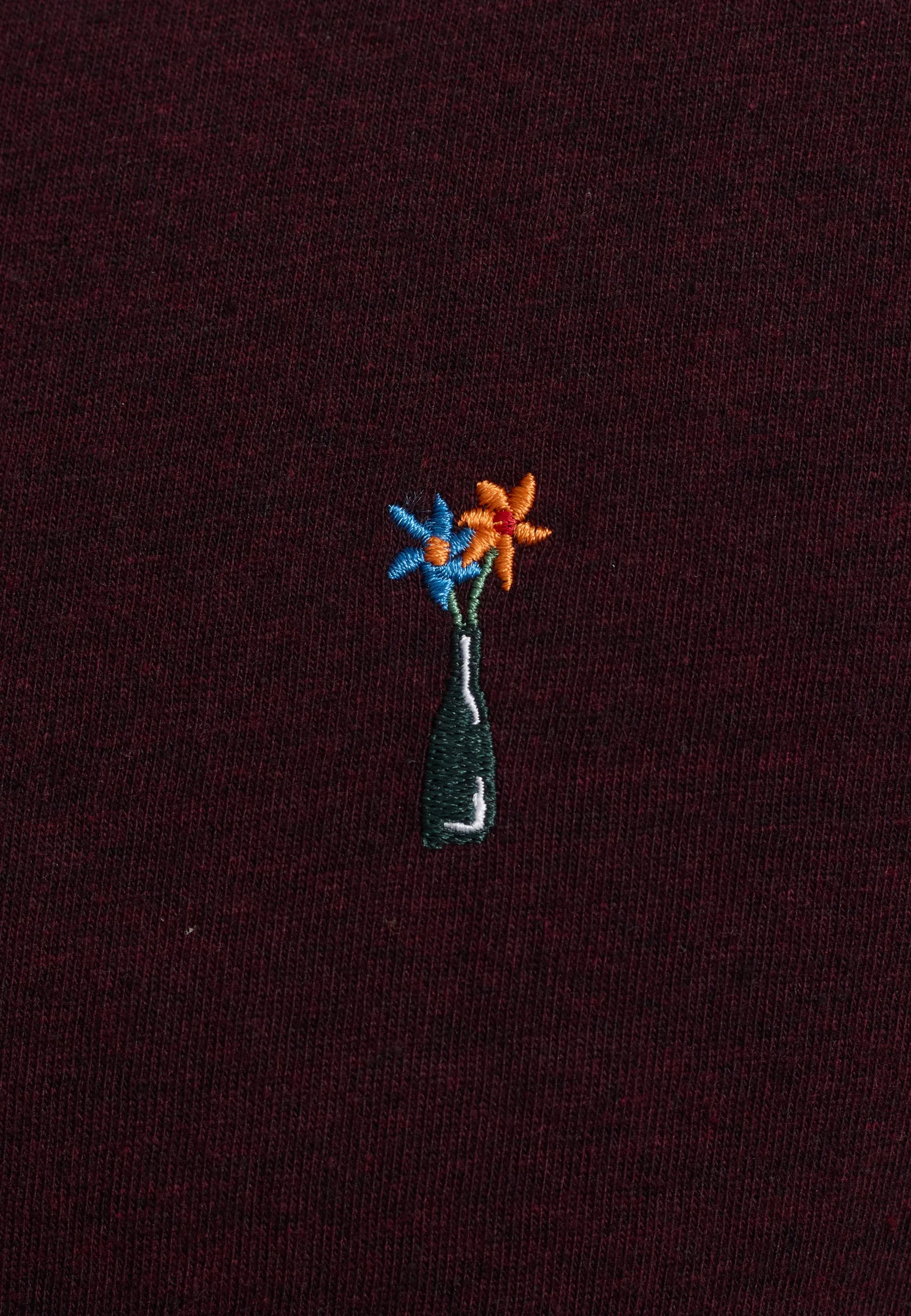 Application T-Shirt / 1418 FLO - Burgundy sold by Revolution product image thumbnail 2