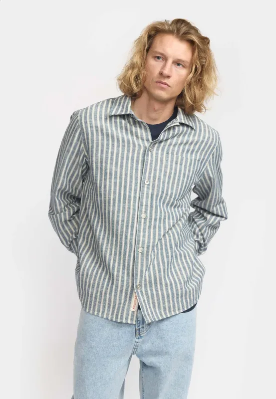 Casual Overshirt / 3189 - Blue sold by Revolution