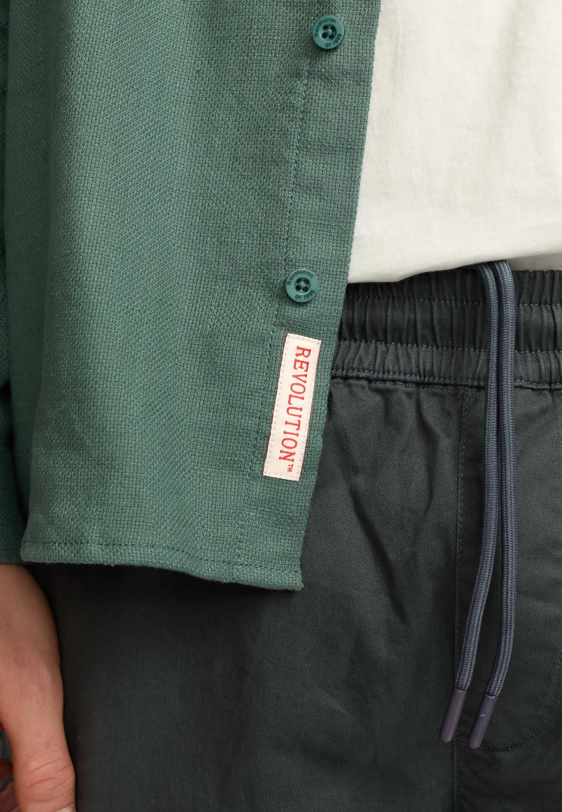 Loose Shirt / 3176 - Dustgreen sold by Revolution product image thumbnail 4