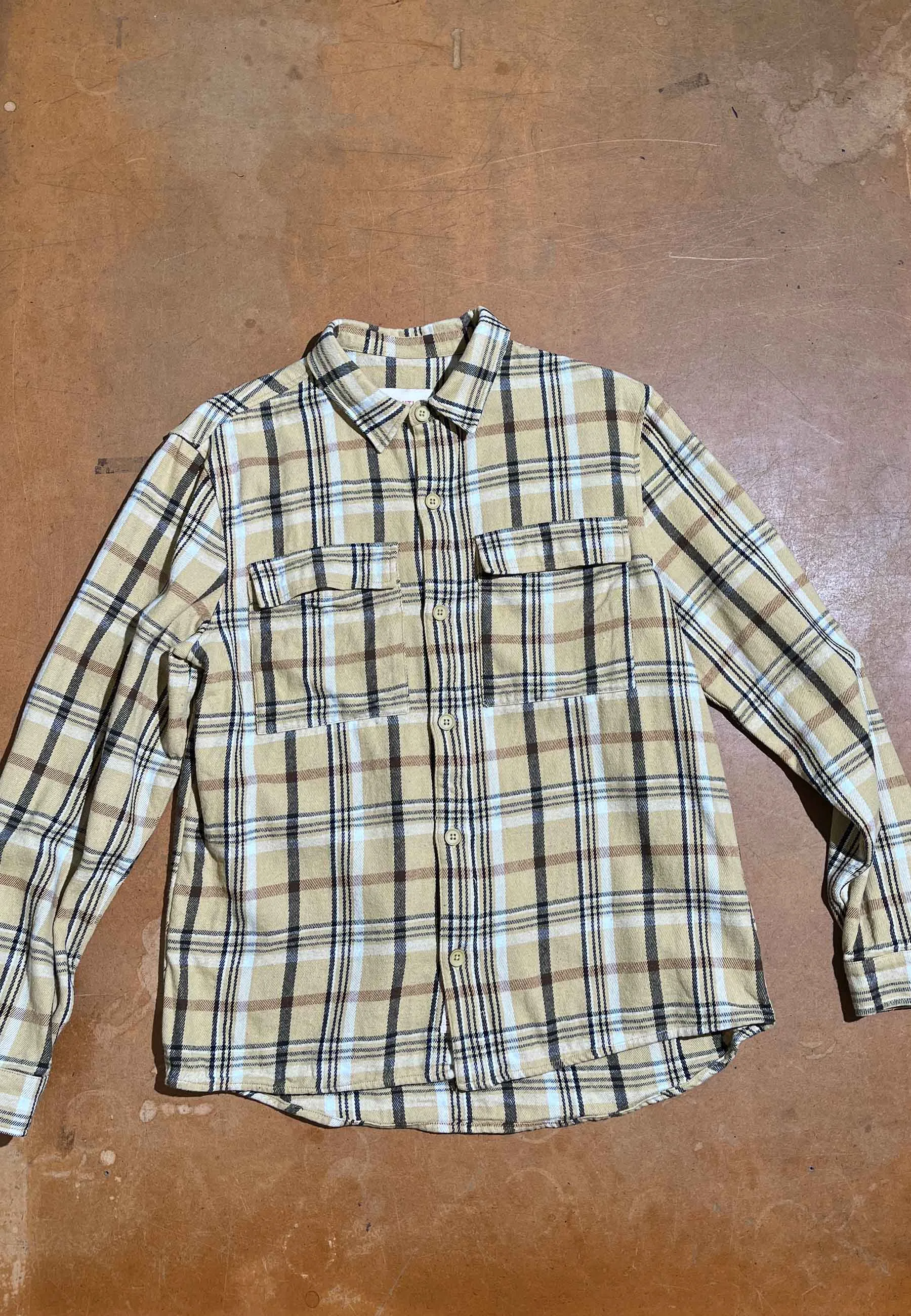 Utility Overshirt / V 3913 - Yellow sold by Revolution