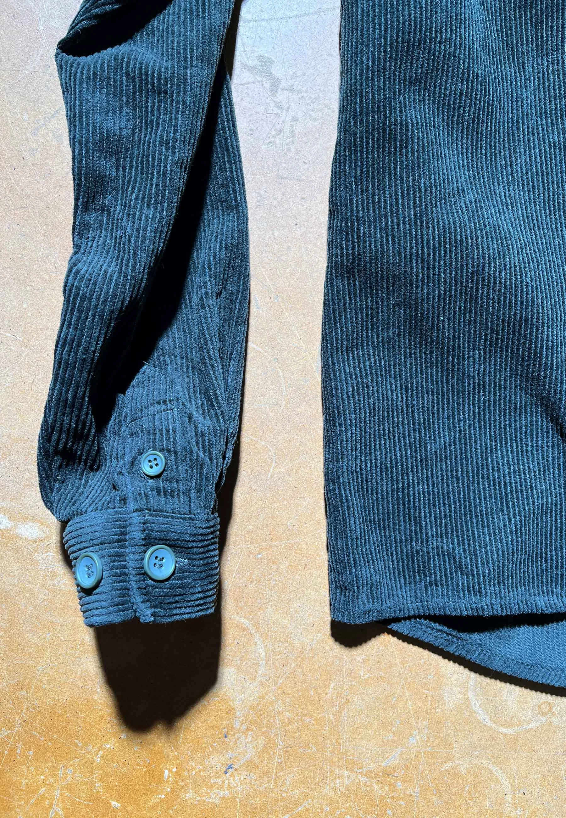 Utility Shirt / V 3776 - Army sold by Revolution product image thumbnail 4