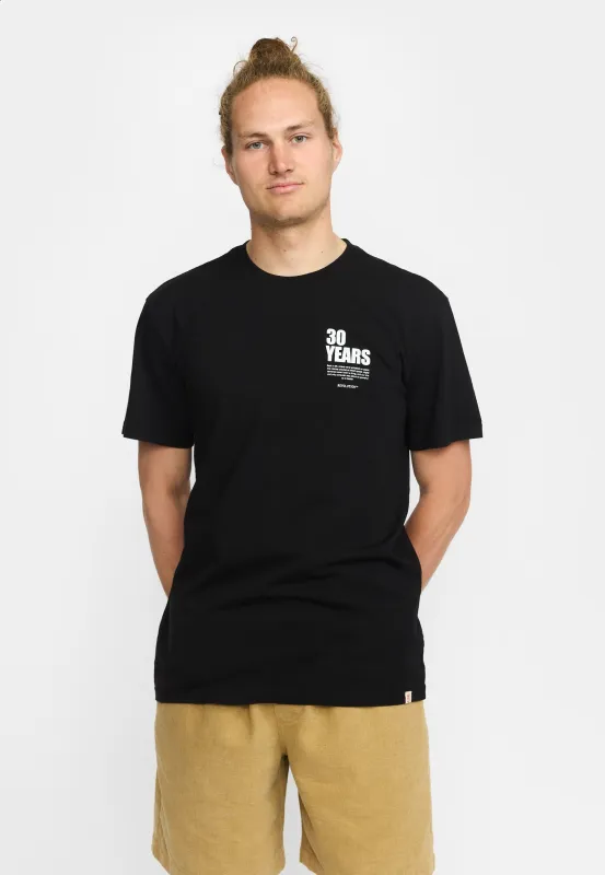 Loose T-shirt / 1455 KIC - Black sold by Revolution