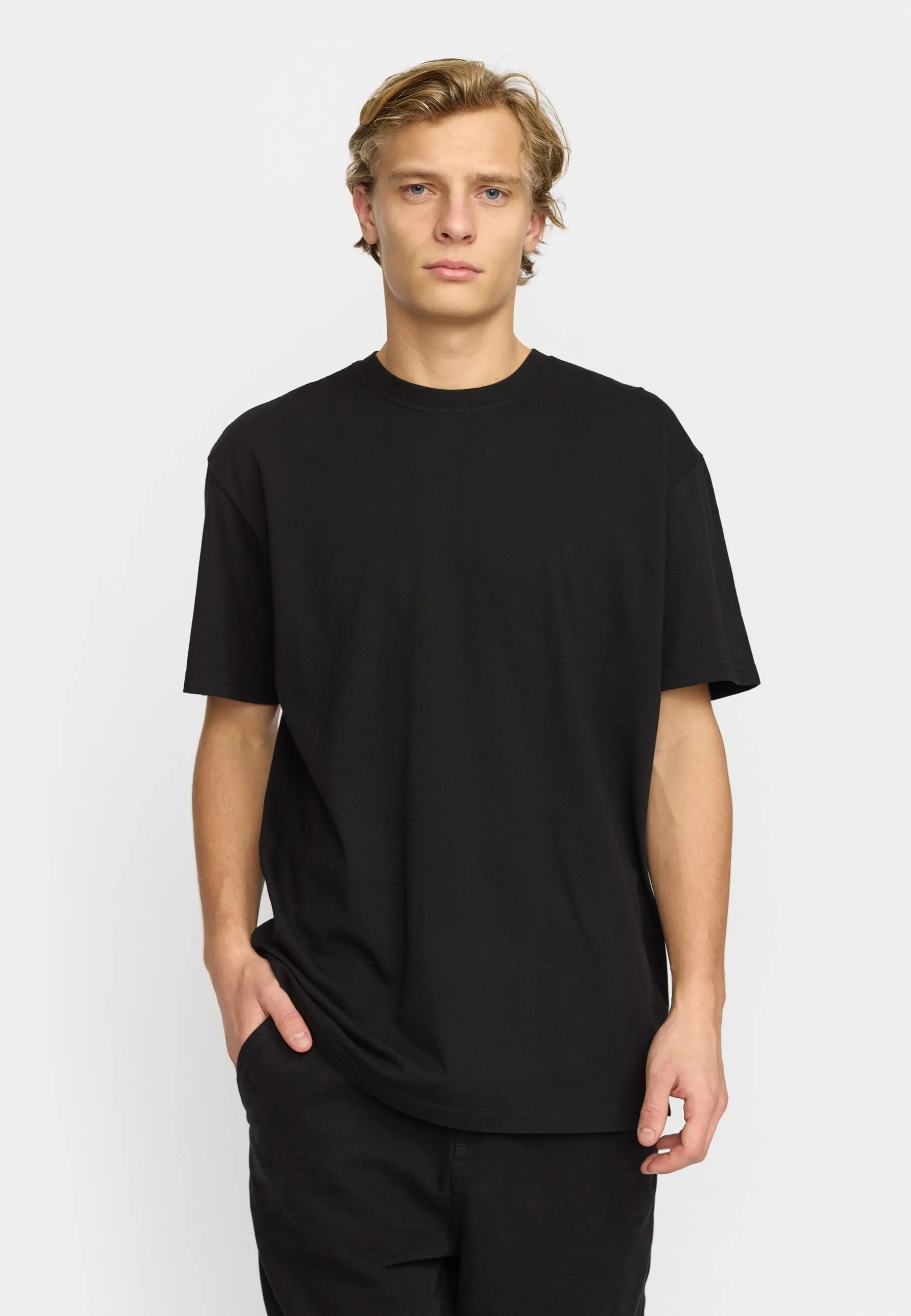 Loose T-shirt / 1062 - Black sold by Revolution