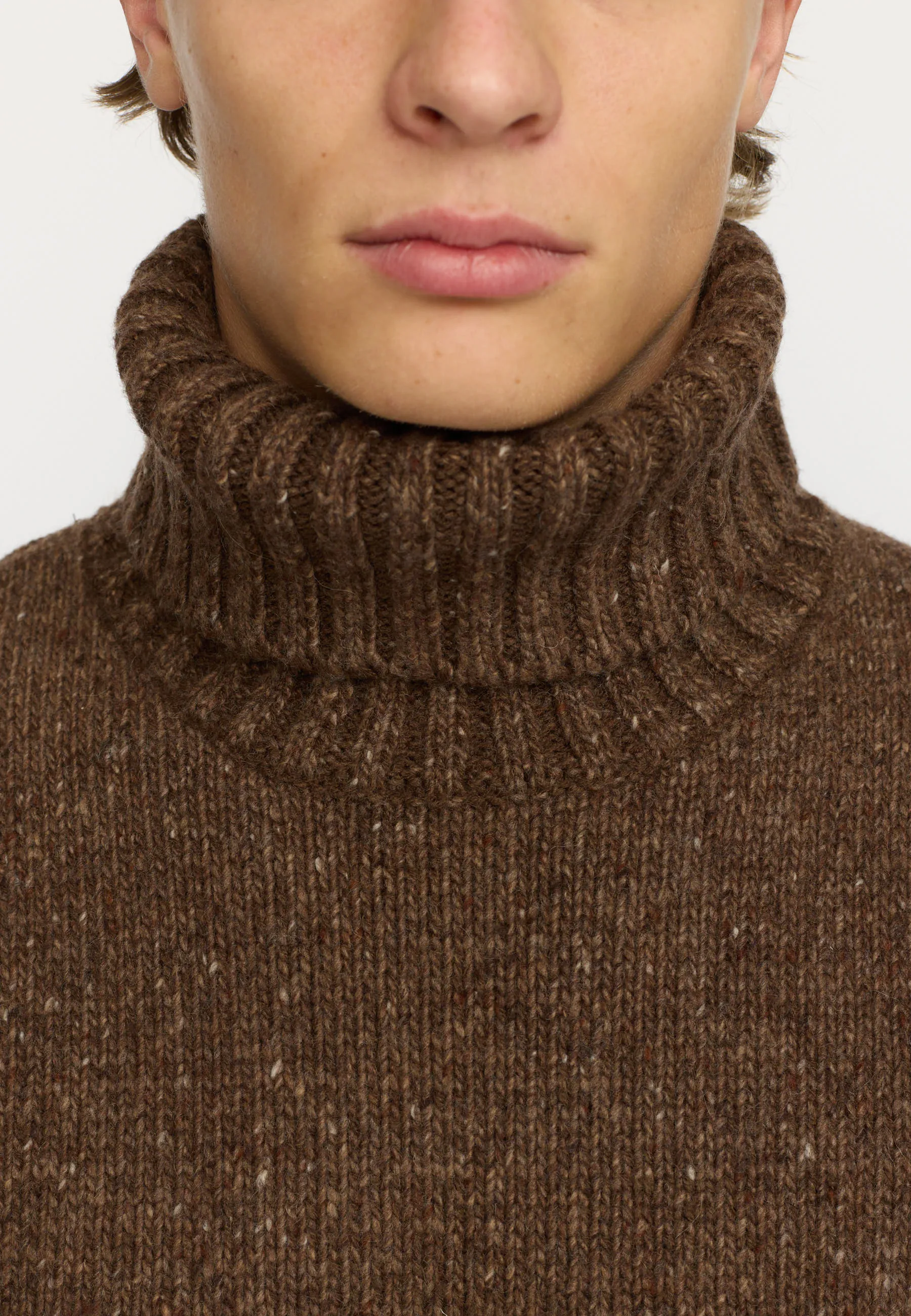 High-neck Sweather / 6568 - Brown sold by Revolution product image thumbnail 4