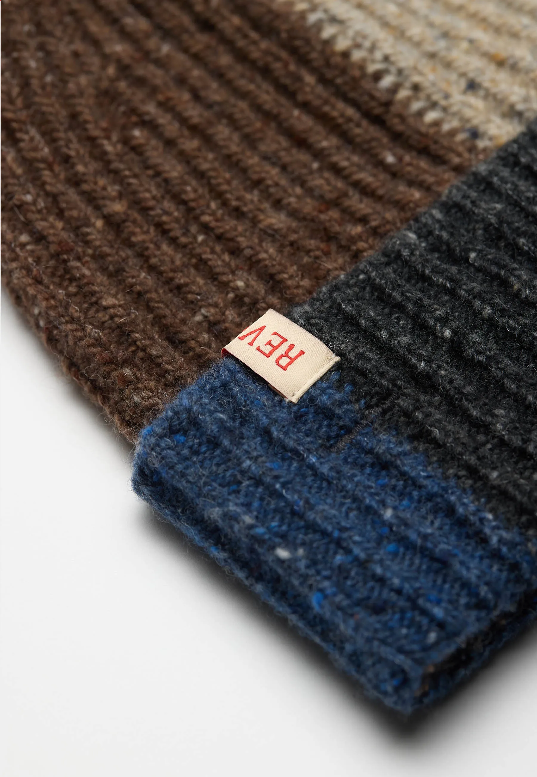 Beanie Melange / 9329 - Black sold by Revolution product image thumbnail 5