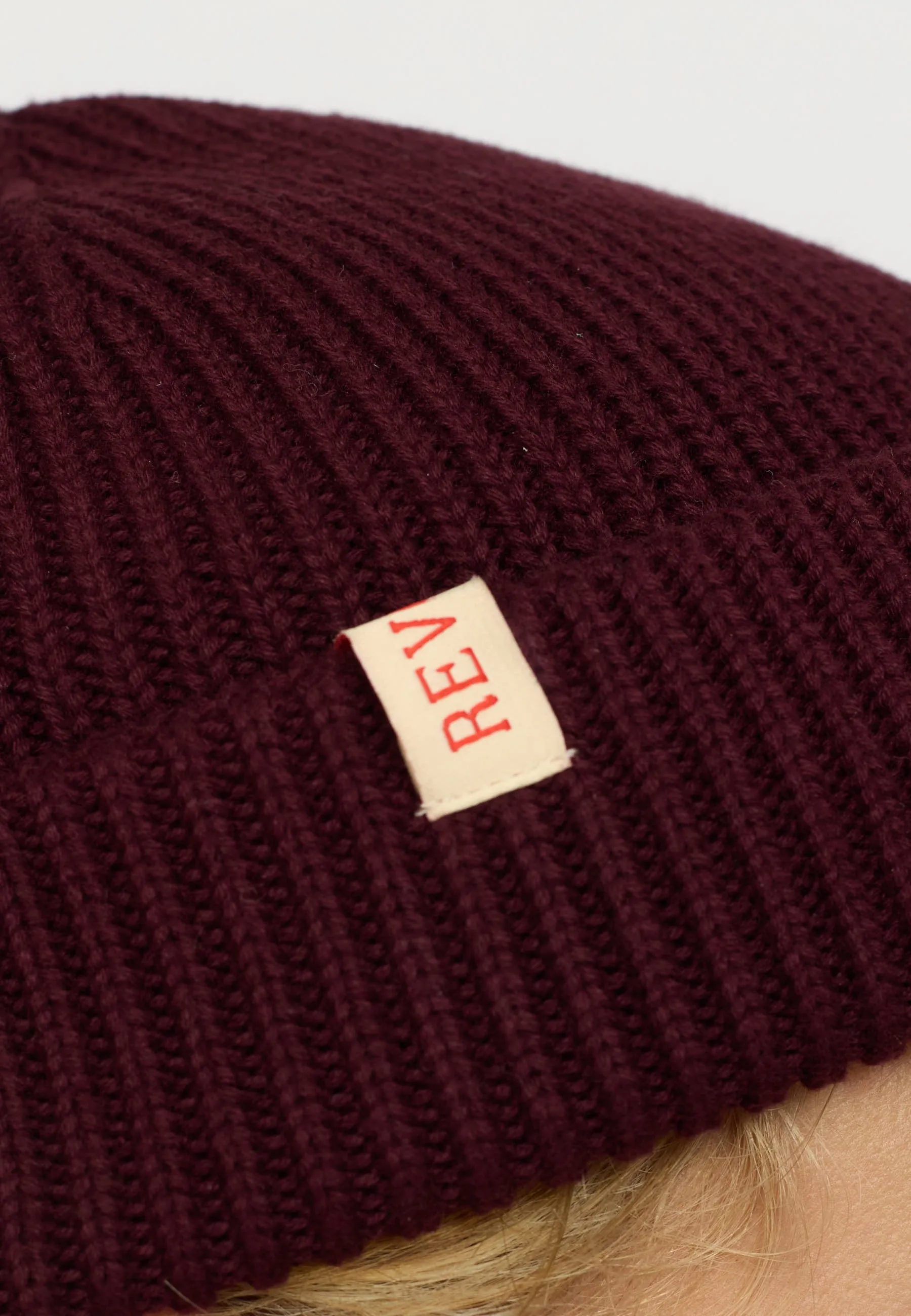 Fisherman Beanie / 9324 - Burgundy sold by Revolution product image thumbnail 5