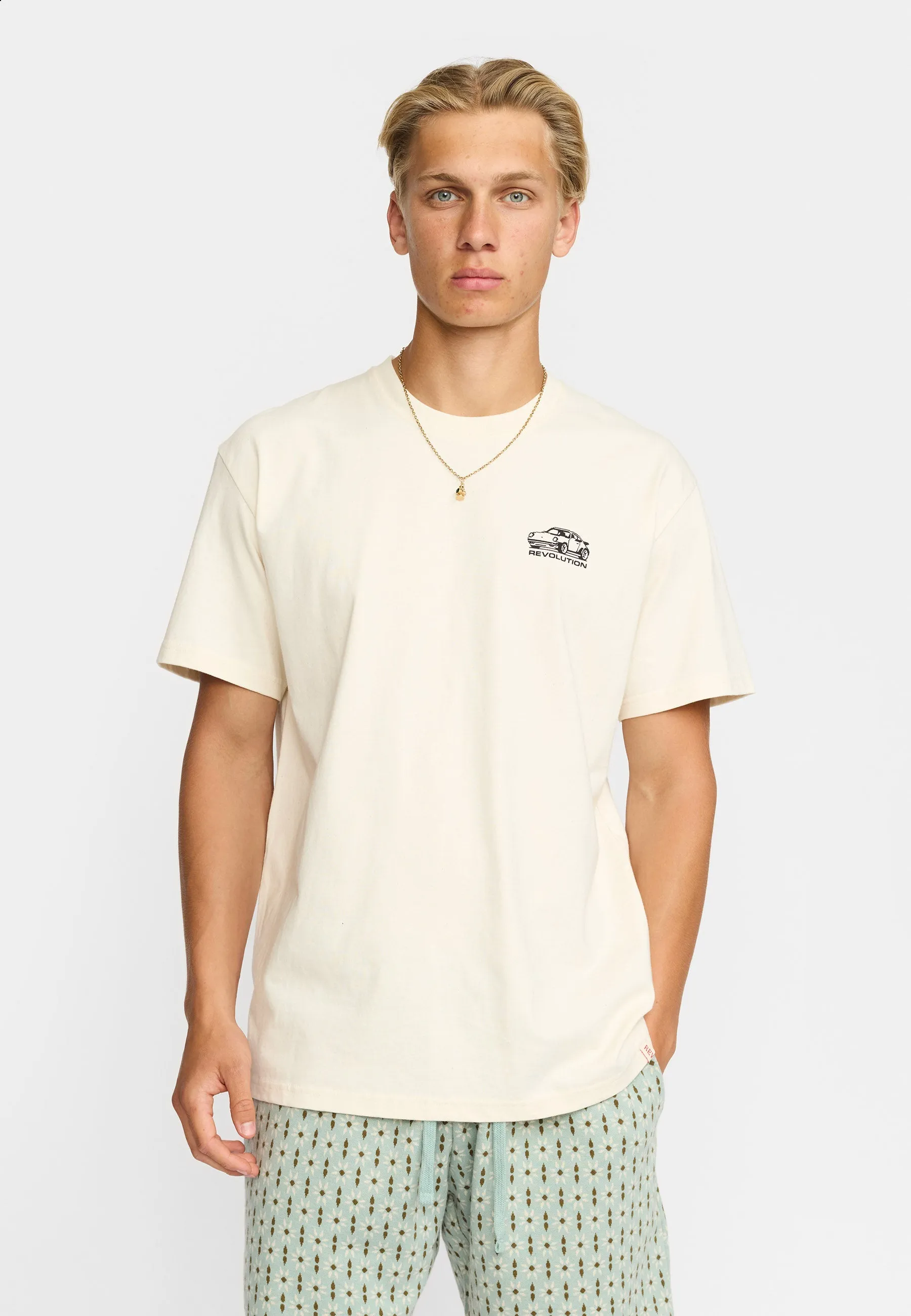 Printed T-shirt / 1453 POR - Offwhite sold by Revolution product image thumbnail 4