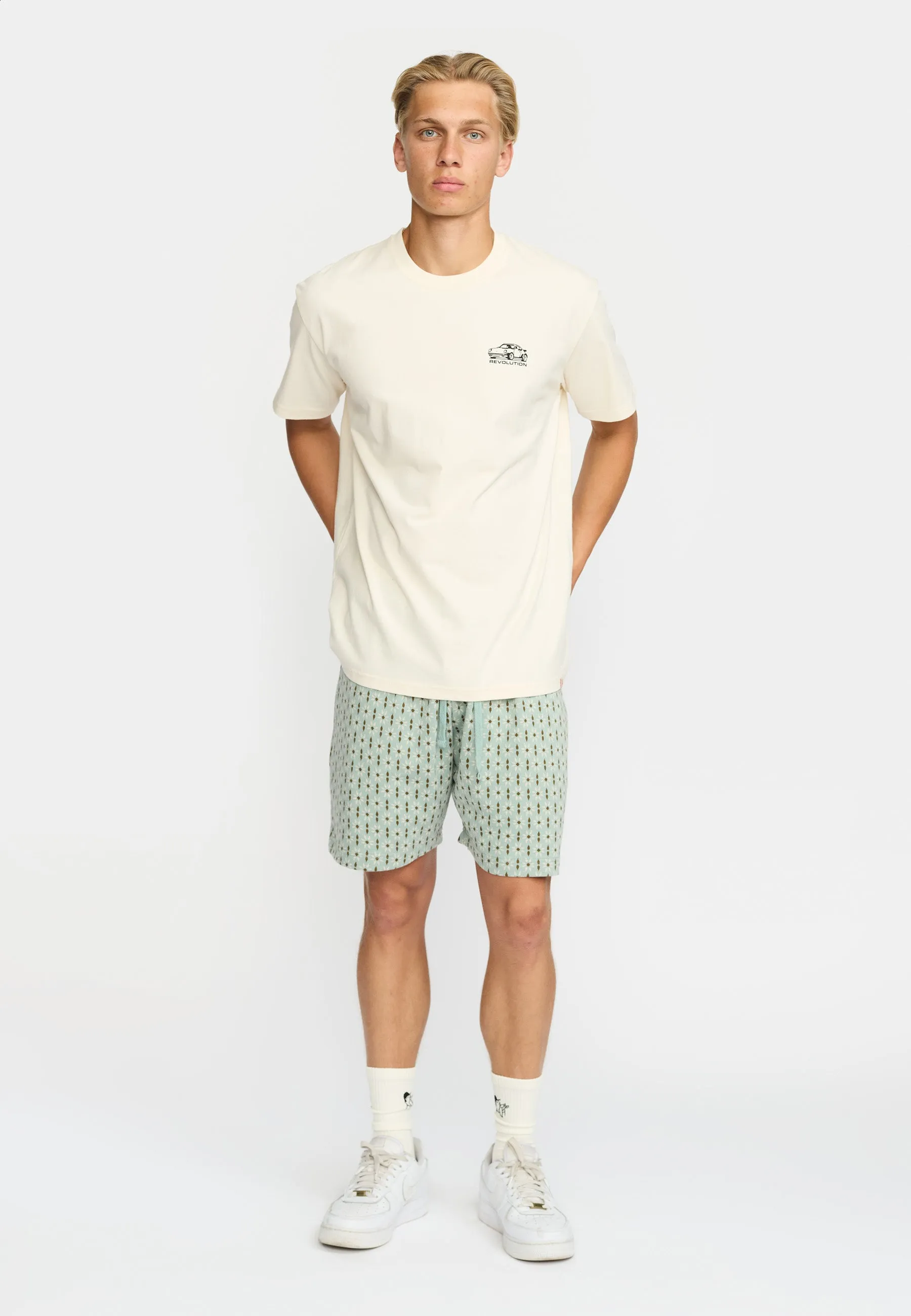 Printed T-shirt / 1453 POR - Offwhite sold by Revolution product image thumbnail 3