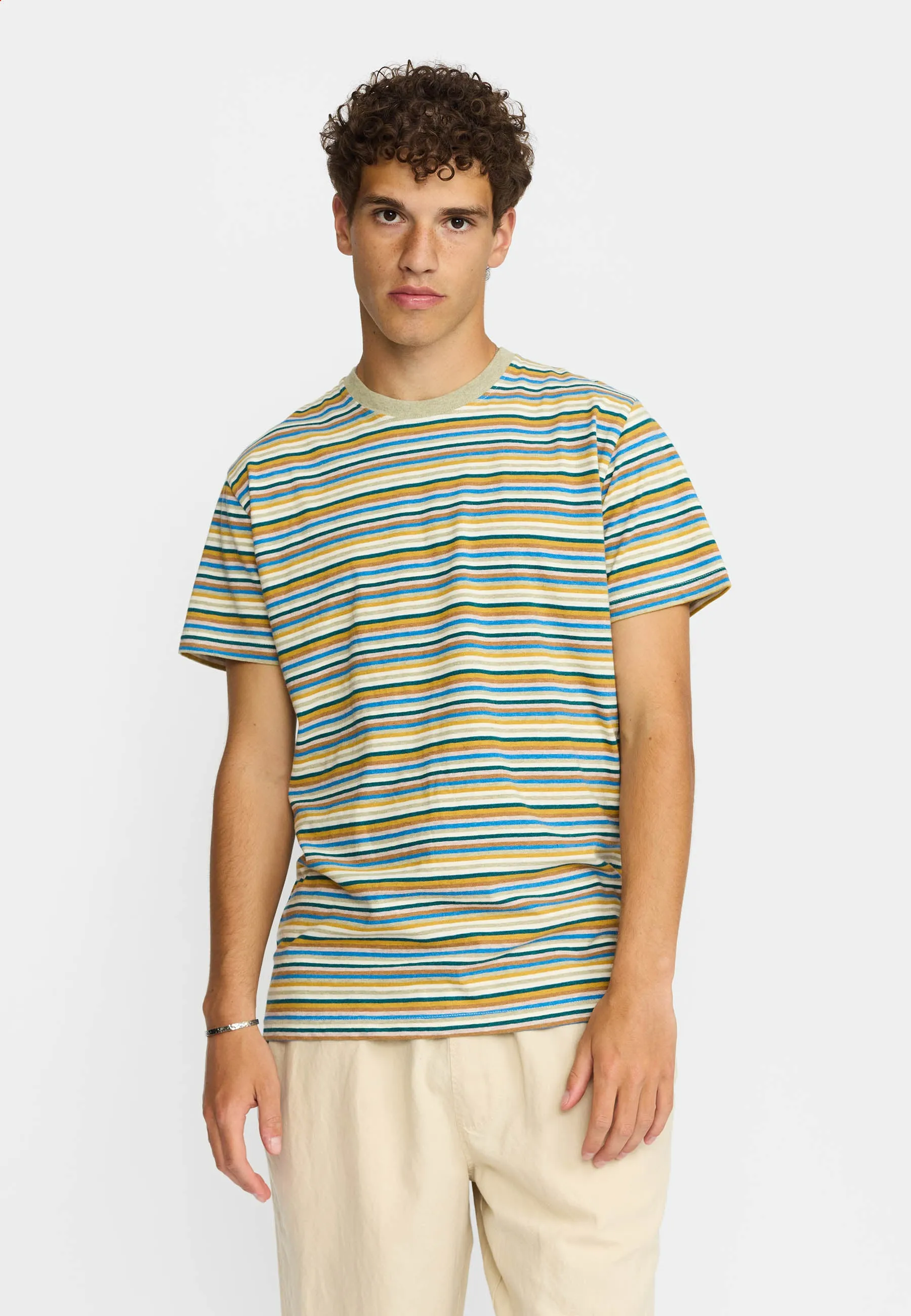 Regular T-shirt / 1447 - Multi sold by Revolution