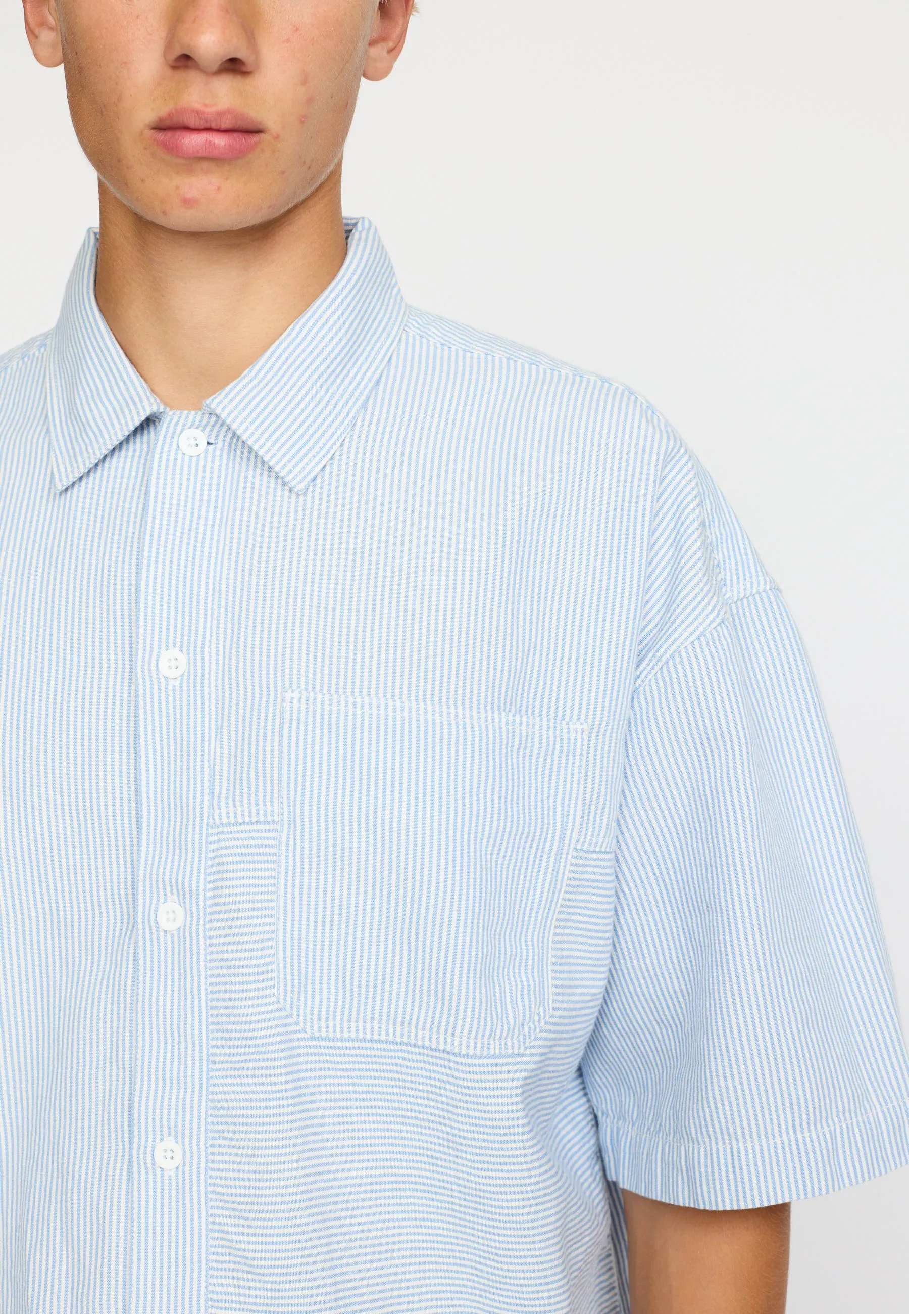 Oversize Short-sleeved Shirt / 3235 - Blue sold by Revolution product image thumbnail 5