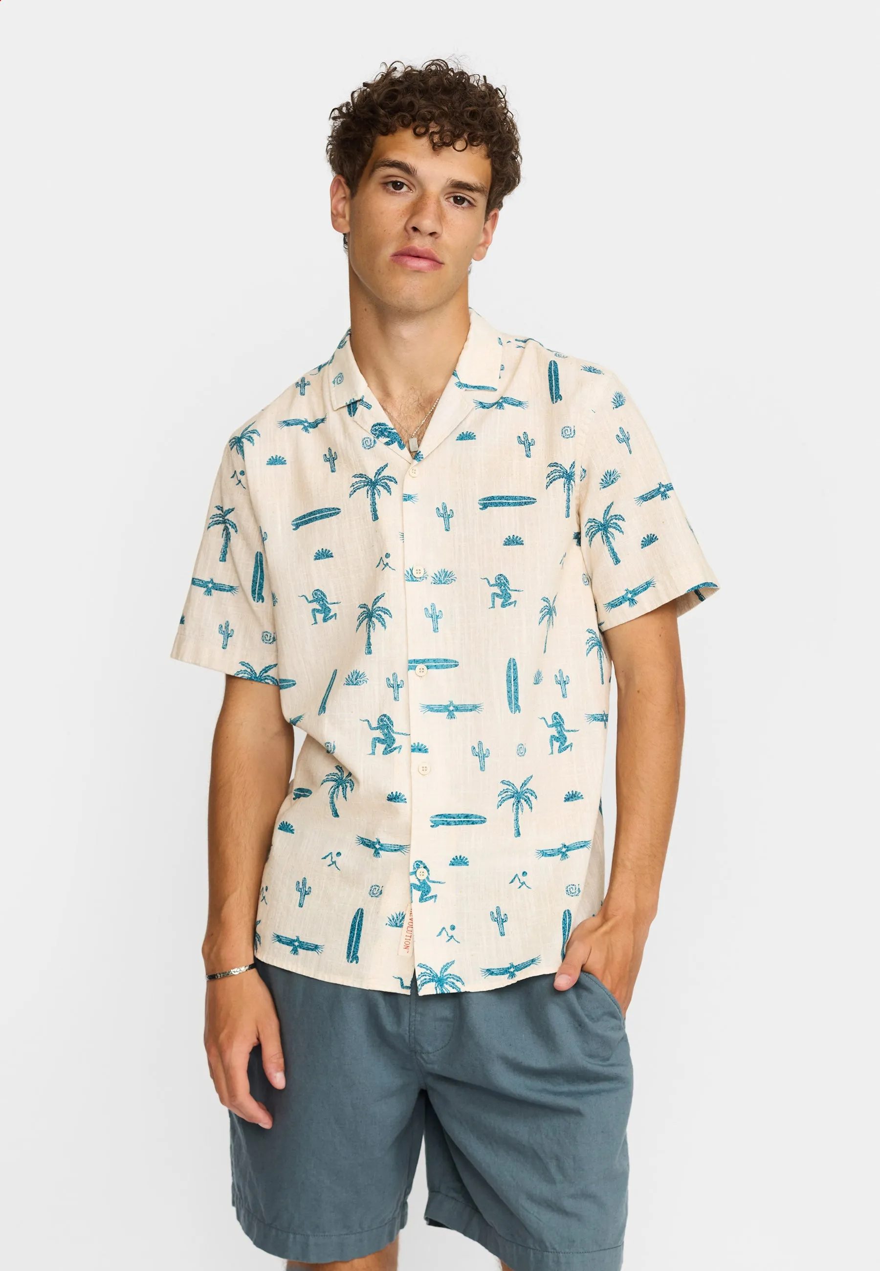 Short-sleeved Cuban Shirt / 3250 - Offwhite sold by Revolution