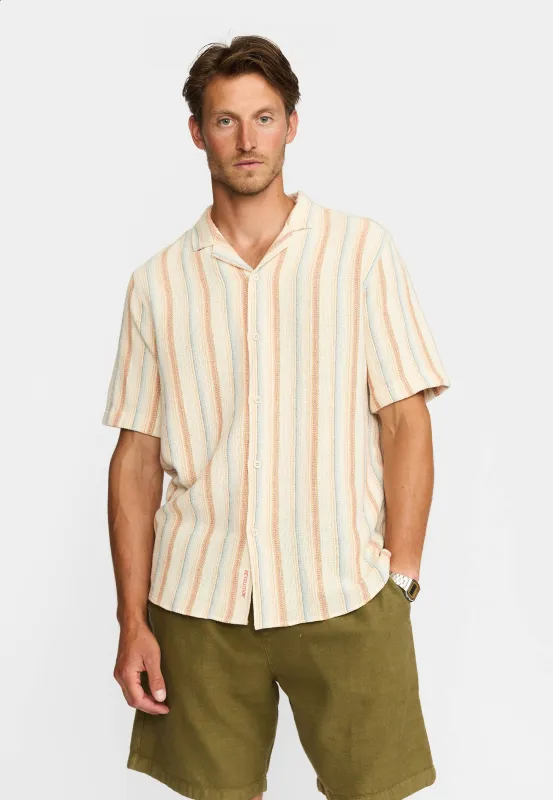 Short-sleeved Cuban Shirt / 3242 - Offwhite made by Revolution