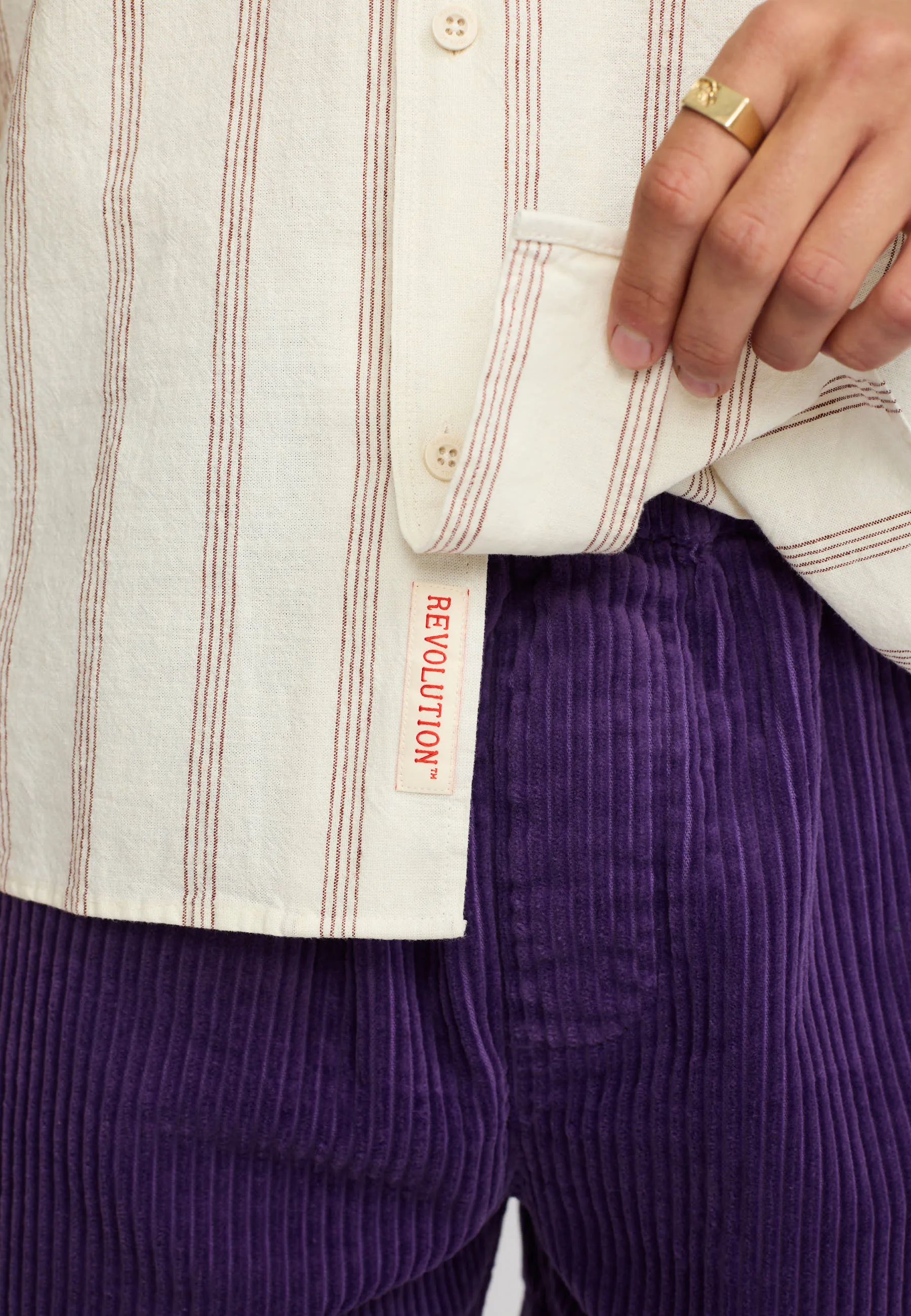 Short-sleeved Cuban Shirt / 3237 - Darkorange sold by Revolution product image thumbnail 4