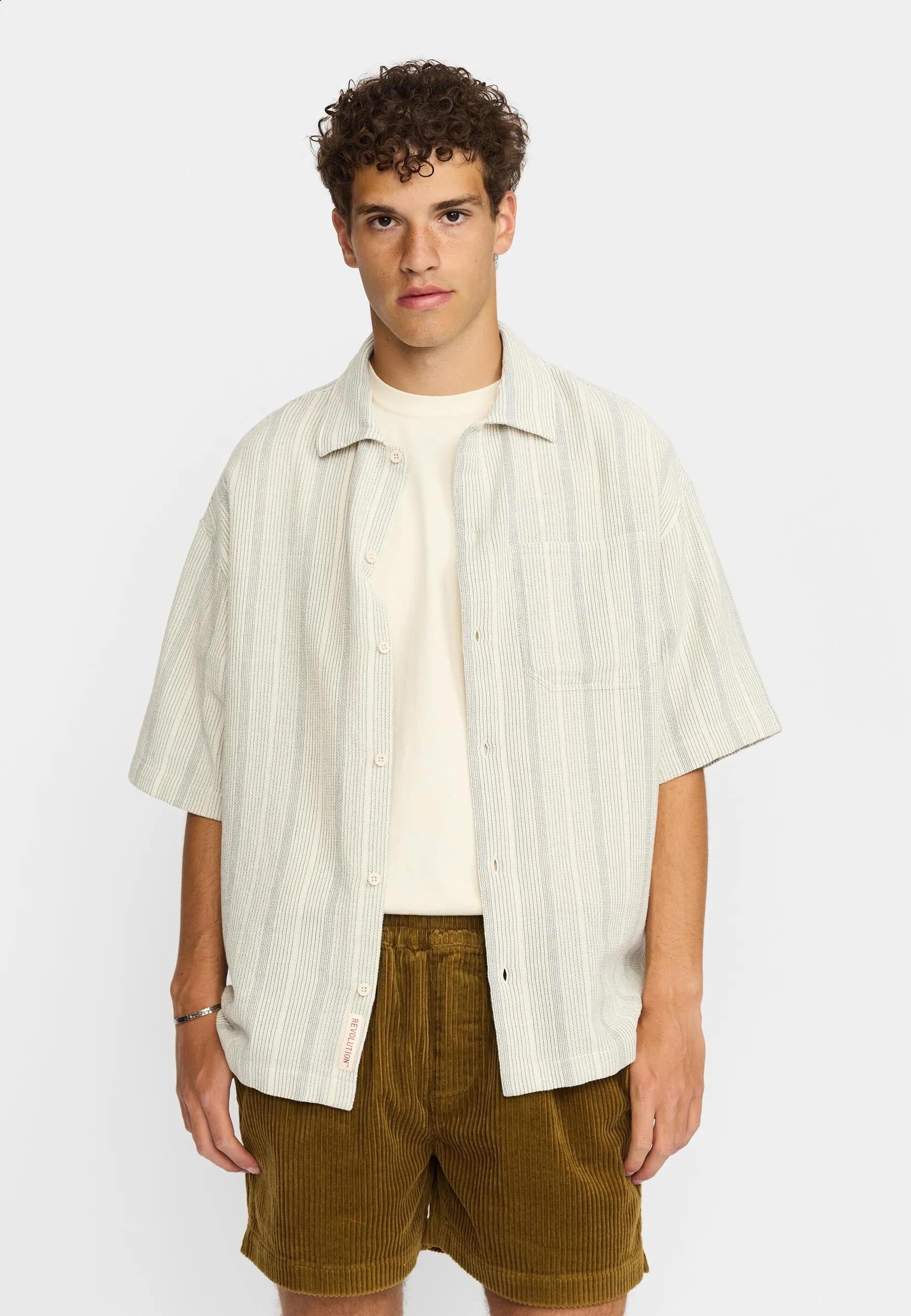 Oversize Short-sleeved Shirt / 3236 - Offwhite sold by Revolution product image thumbnail 3