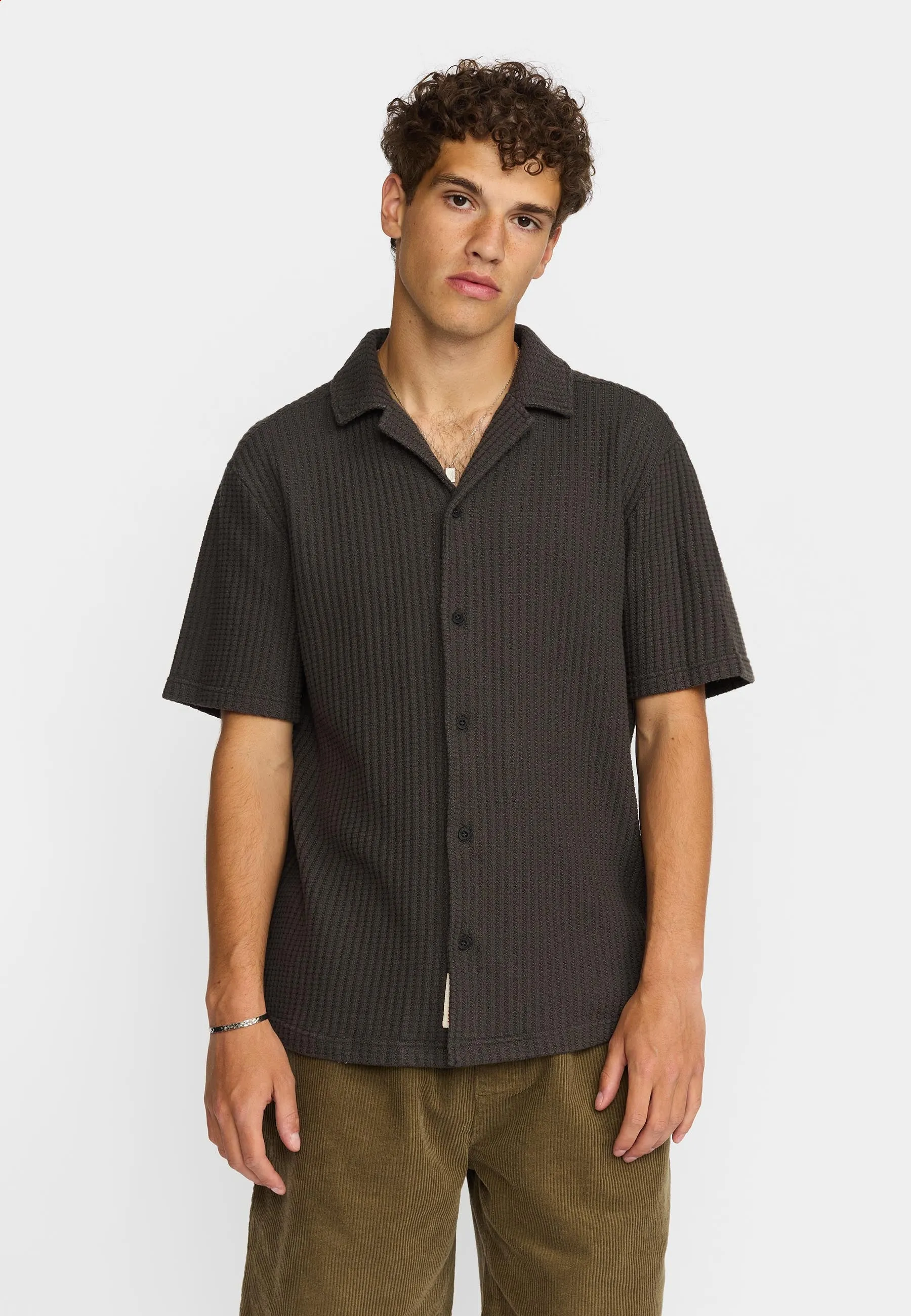 Short-sleeved Cuban Shirt / 3234 - Darkgrey sold by Revolution