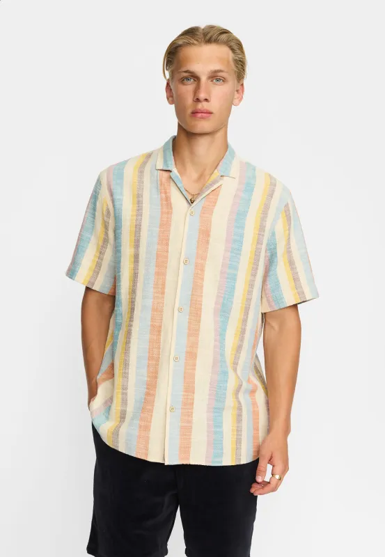 Short-sleeved Cuban Shirt / 3918 - Multi made by Revolution