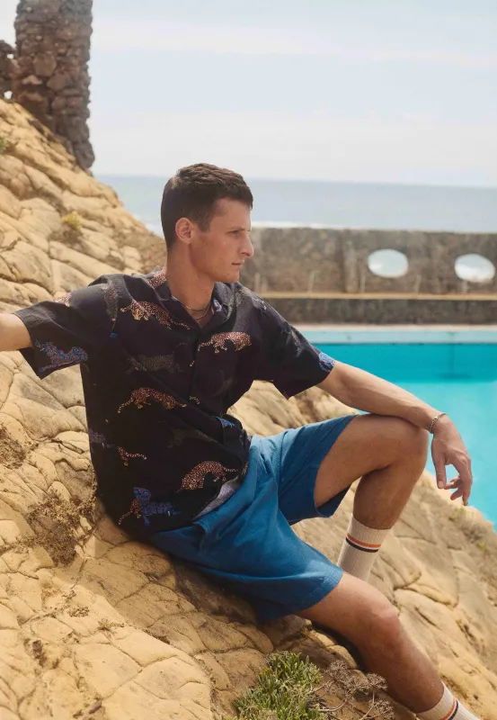 Short-sleeved Cuban Shirt / 3245 - Black made by Revolution