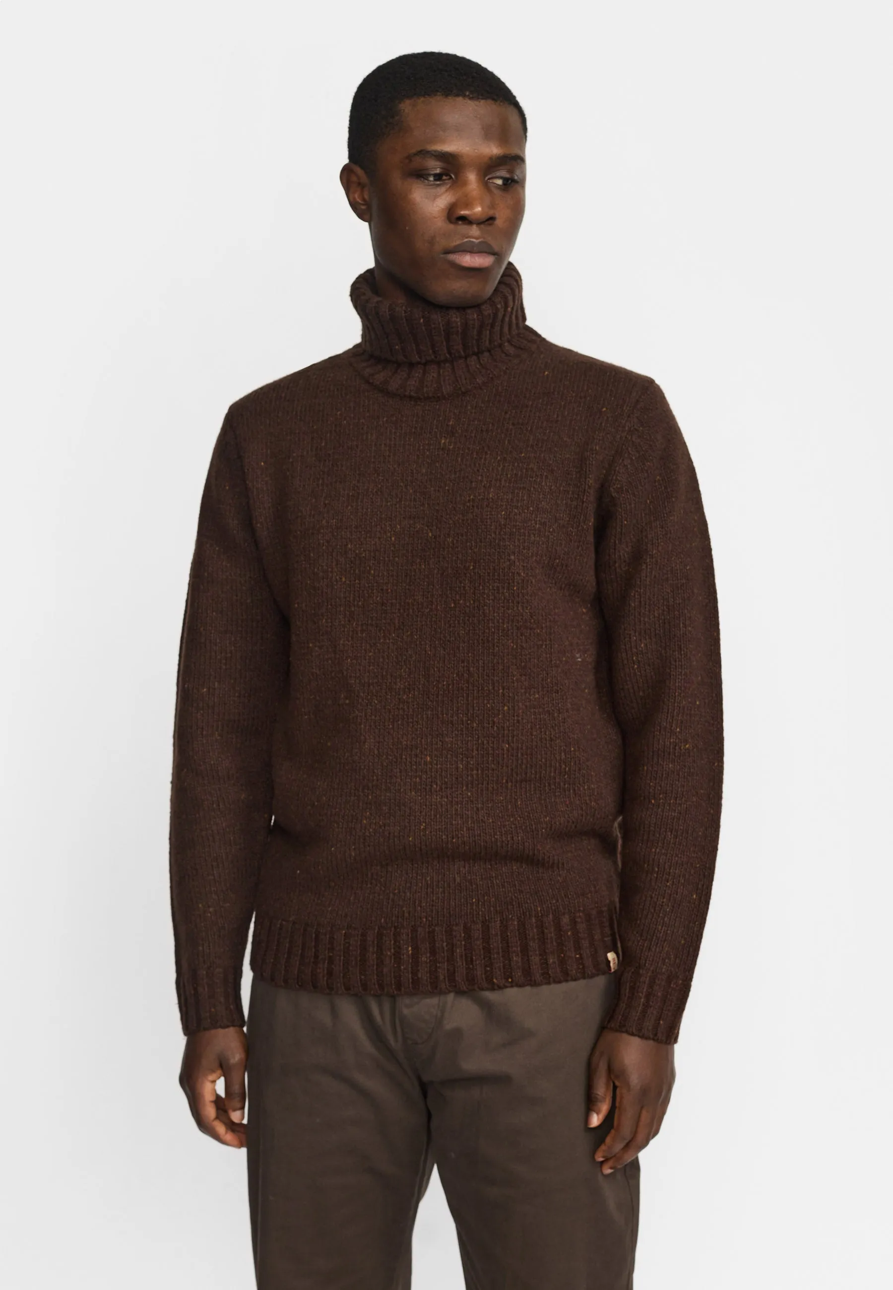 High-neck Sweater / 6568 - Darkbrown sold by Revolution product image thumbnail 3