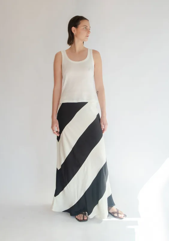 Audrey Skirt | S206 made by Jillian Boustred