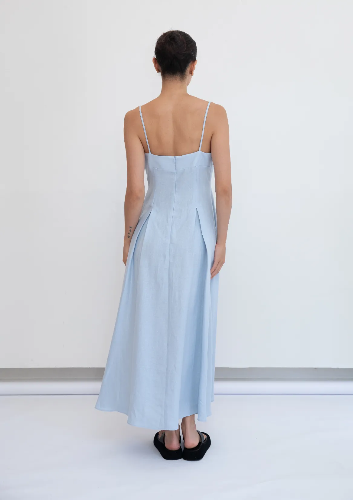 Celine Dress Linen | S2552 sold by Jillian Boustred product image thumbnail 2