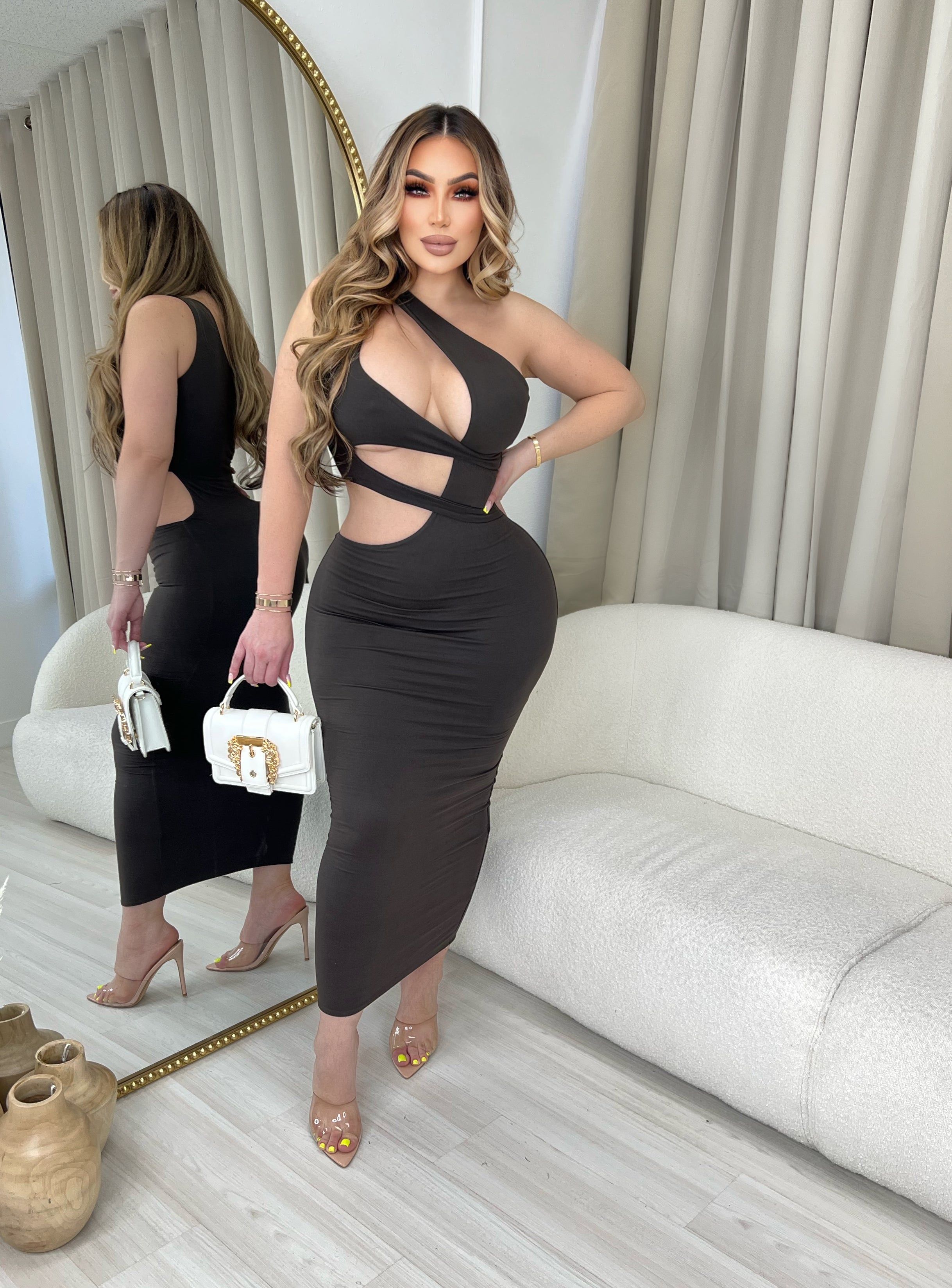 Unforgettable double layered Dress sold by Glamour Fashion product image thumbnail 3