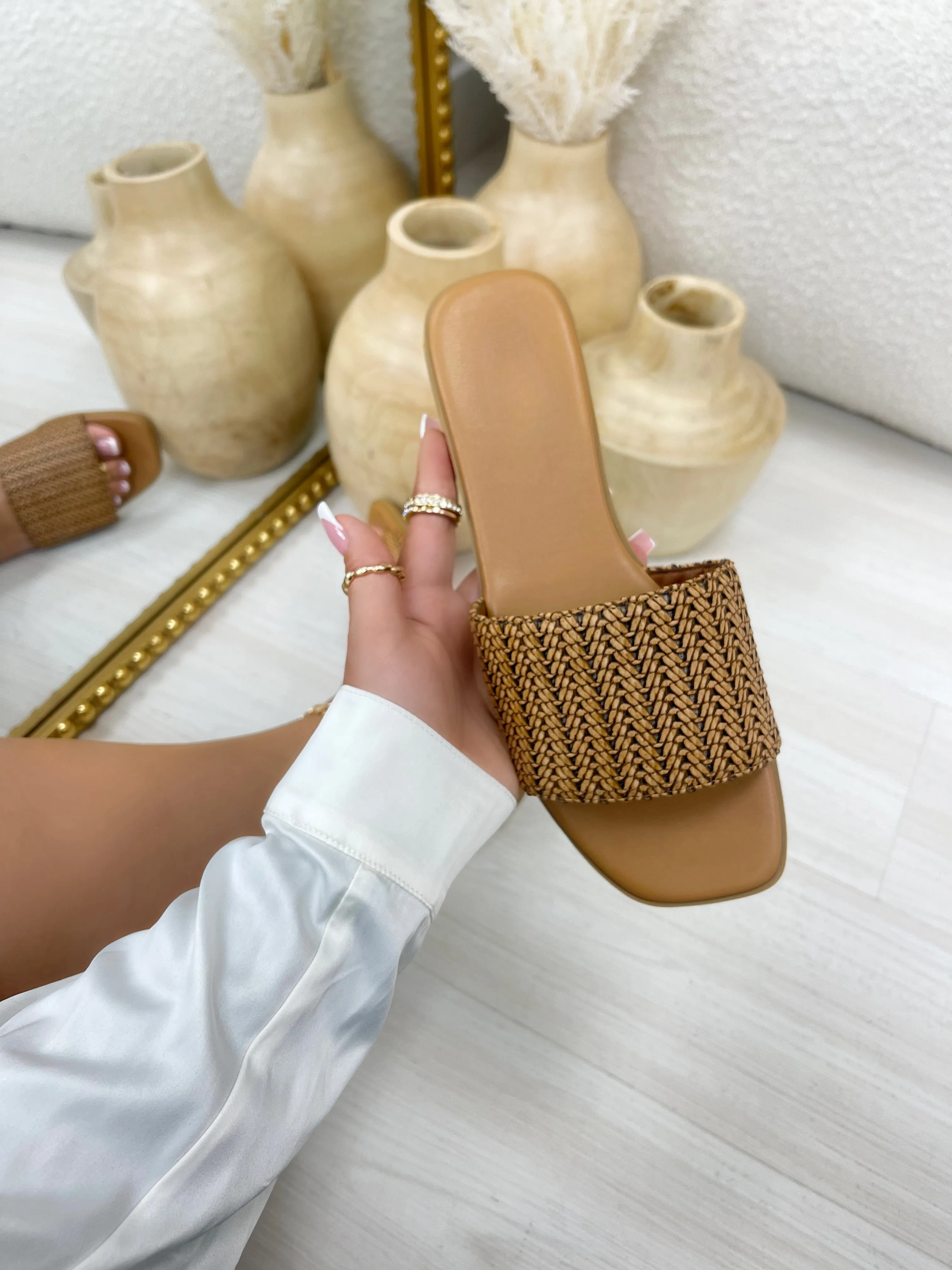 Bianka-cognac sold by Glamour Fashion product image thumbnail 2