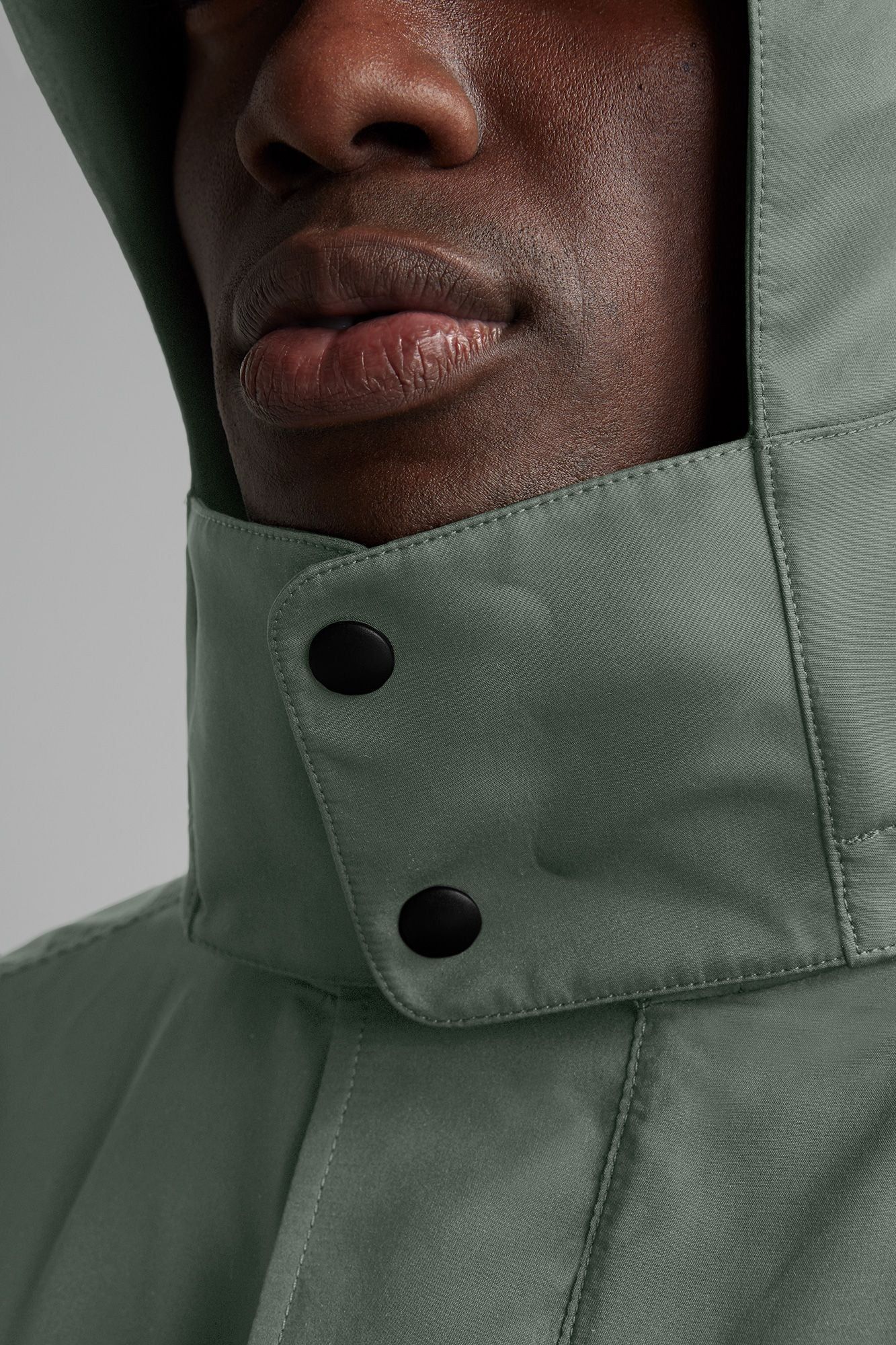 Crew Trench sold by Quarks / Urban Trail product image thumbnail 4