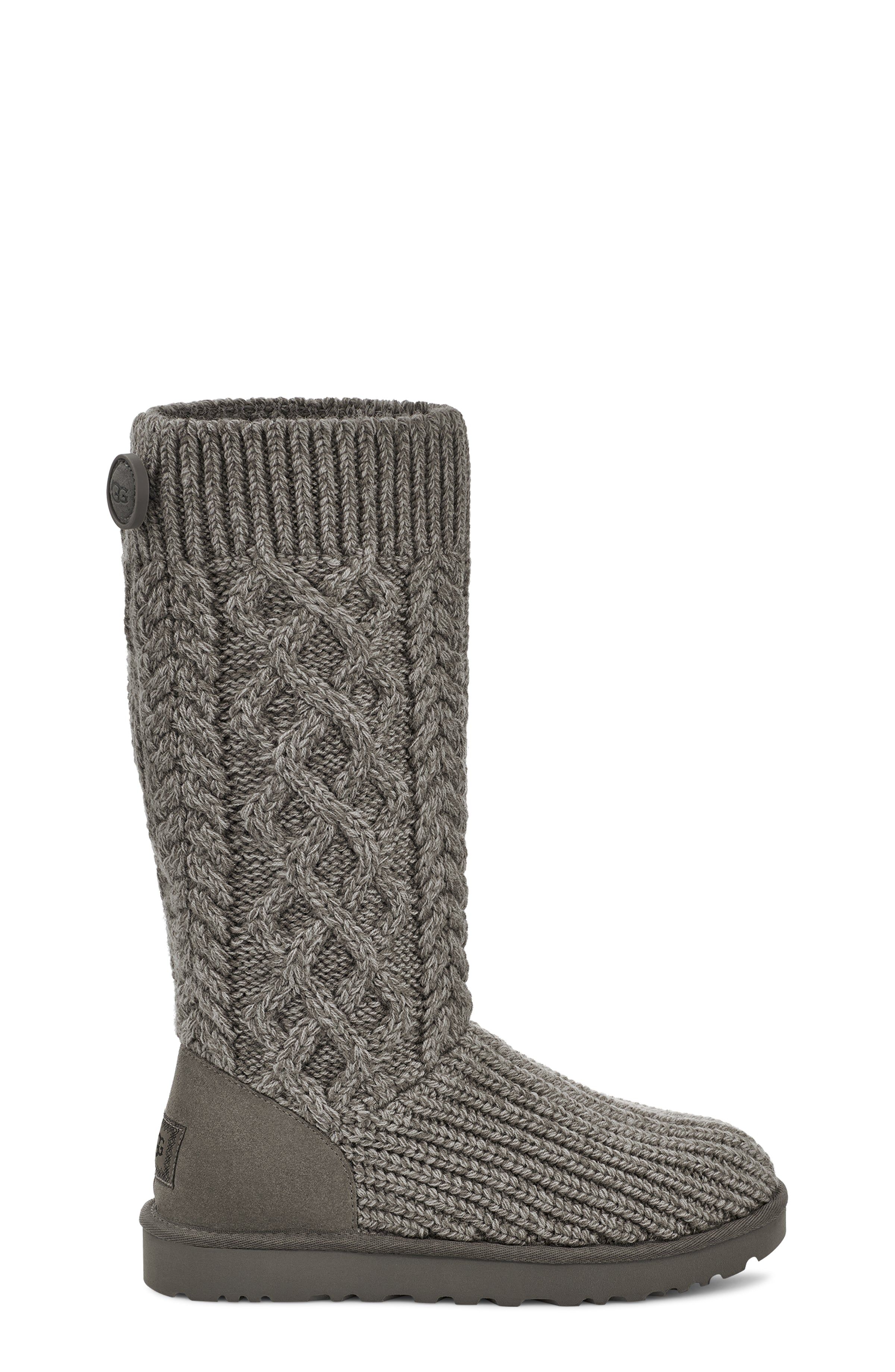 Cardi Cable Knit Grey sold by Quarks / Urban Trail product image thumbnail 2
